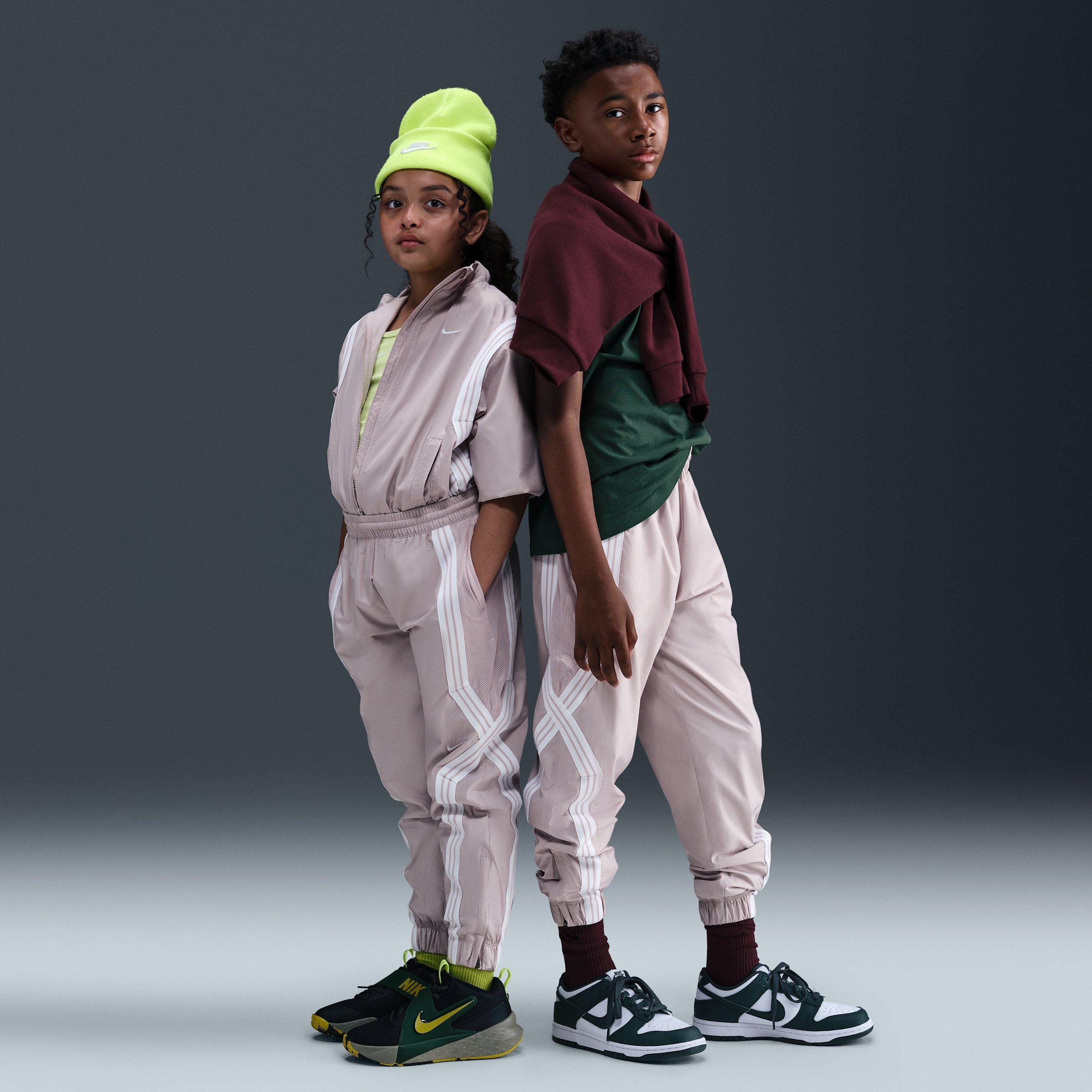 Nike Crossover Repel Big Kids' Purple Basketball Pants