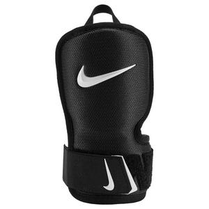 Nike Diamond 2.0 Baseball Batter's Hand Guard LHH