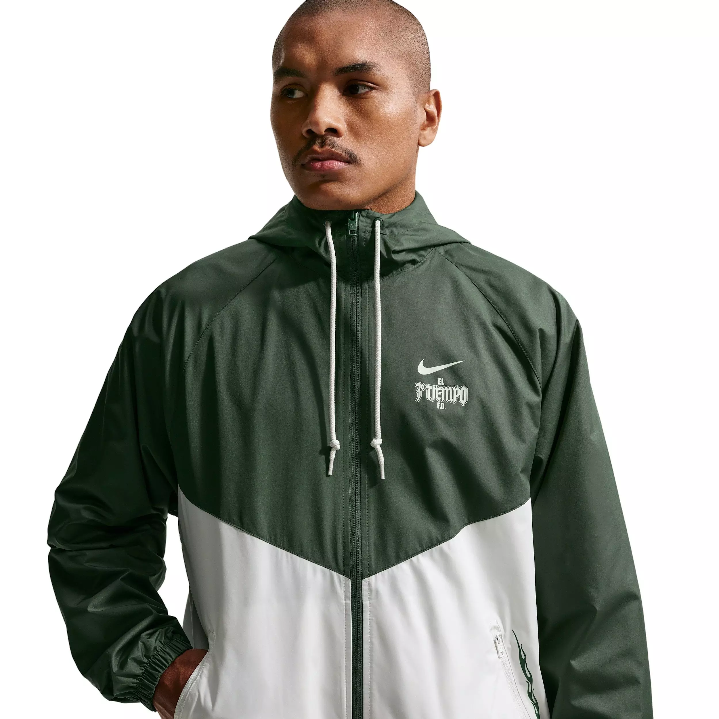 Nike Men's Windrunner Lined 26 Mexico Jacket - Green/White - GREEN/WHITE
