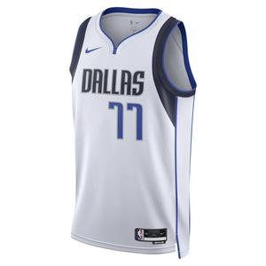 Dallas Mavericks Jordan Courtside Max 90 T-Shirt - White - Mens