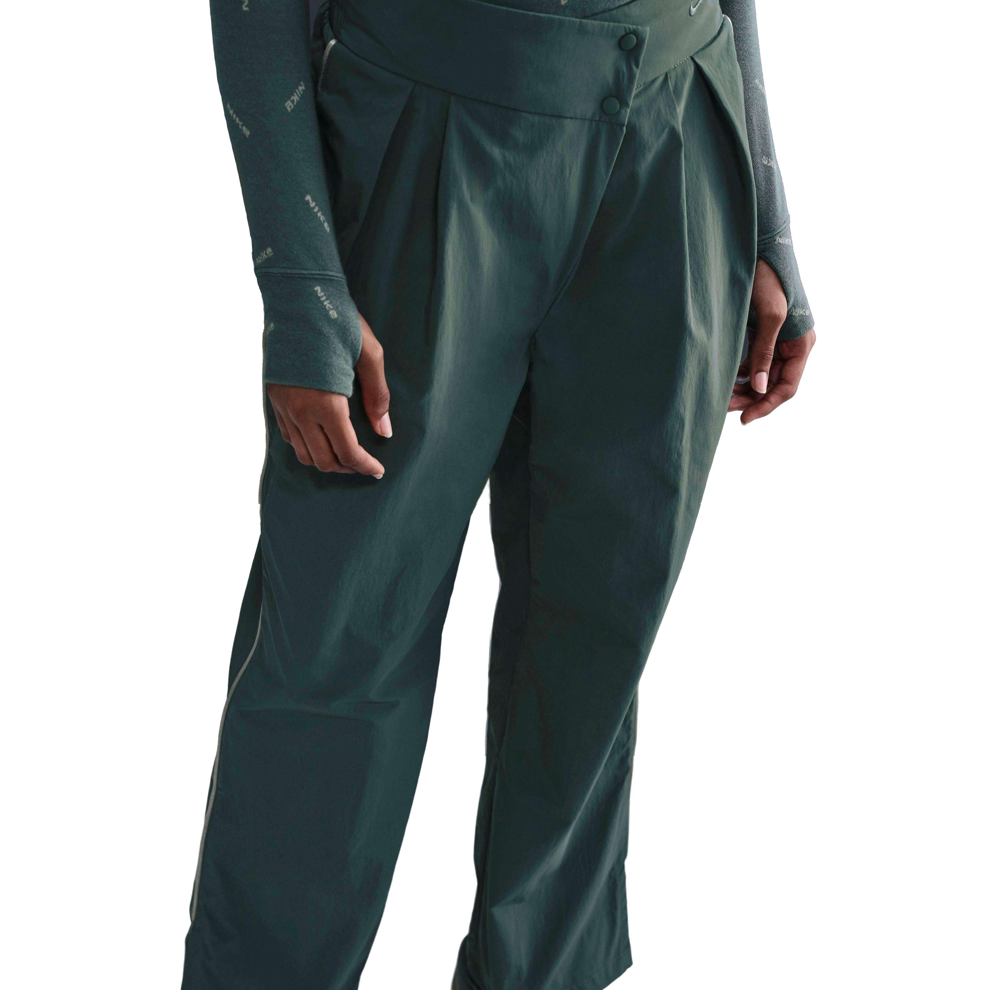 Nike Women's Sportswear Collection Mid-Rise Repel