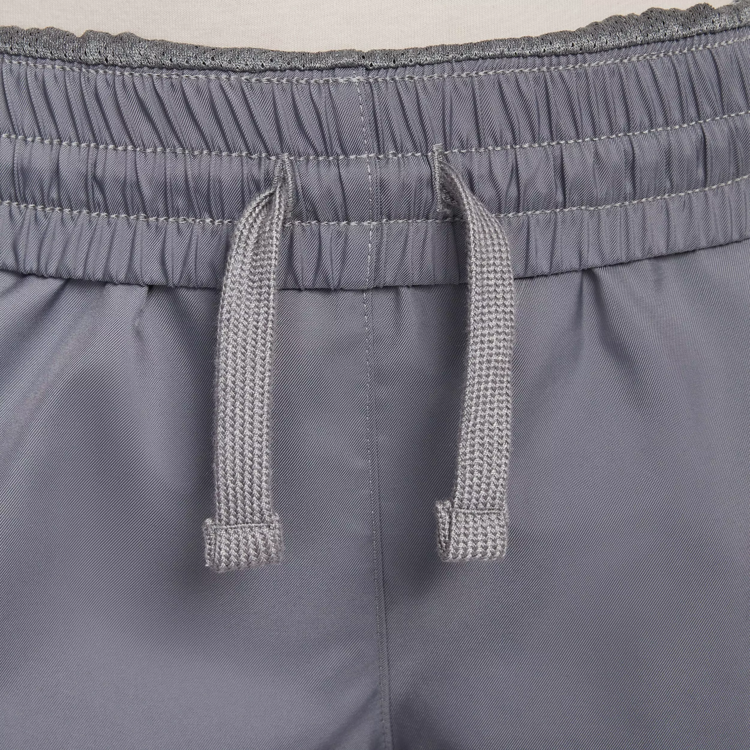 Nike Big Kids' Sportswear Club 6" Woven Shorts - Grey - GREY