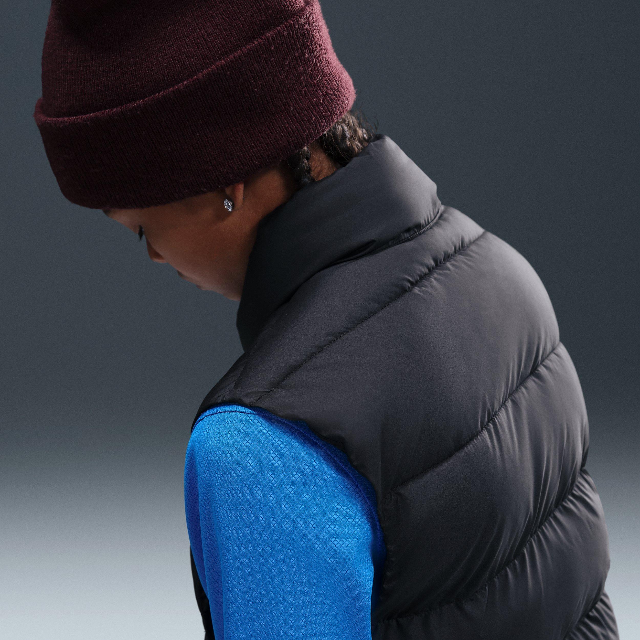 Nike Sportswear All Day Play Therma-FIT Loose-Fit Big Kids' Black Puffer Vest