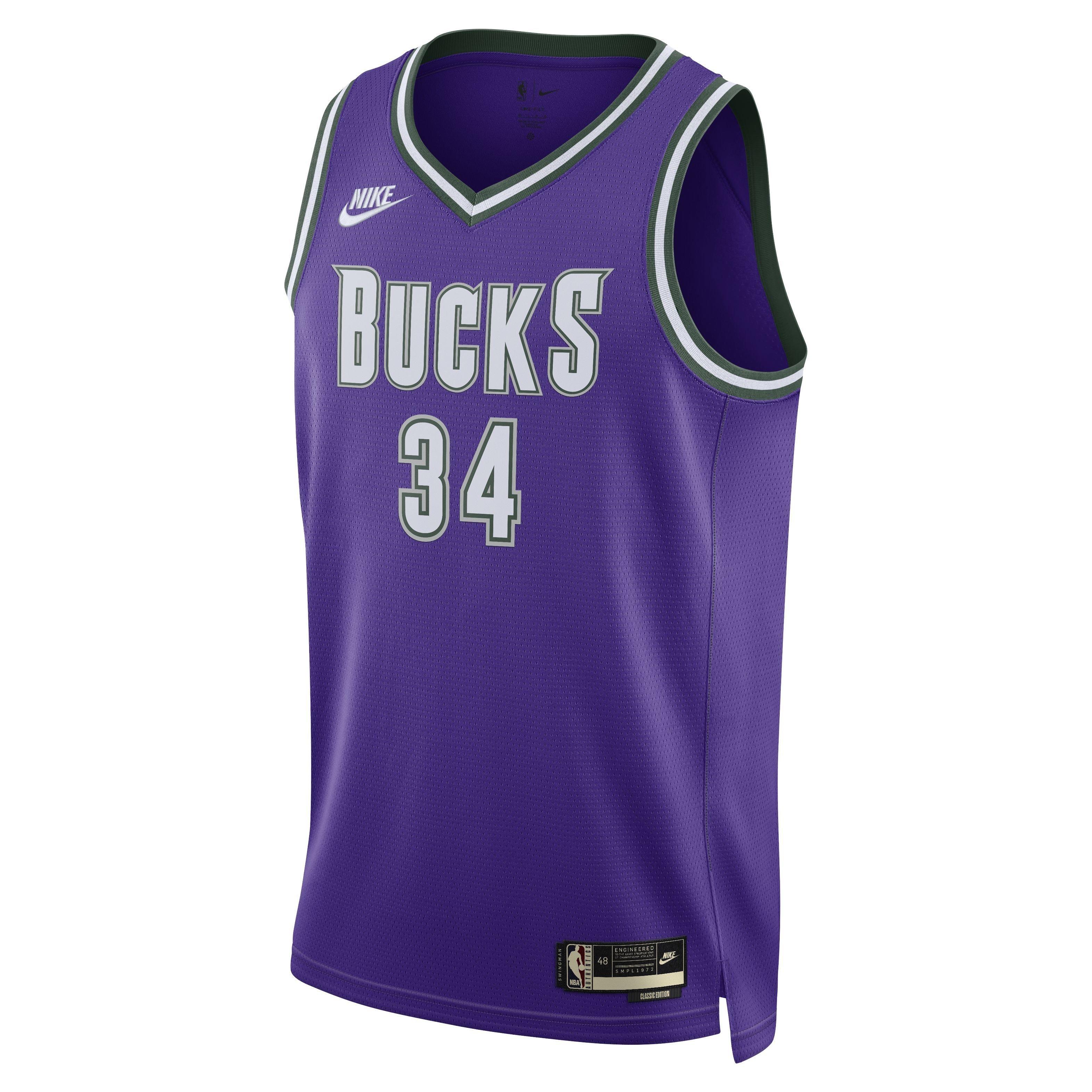 Milwaukee Bucks Nike Men's NBA T-Shirt in White, Size: 3XL | DR6728-100