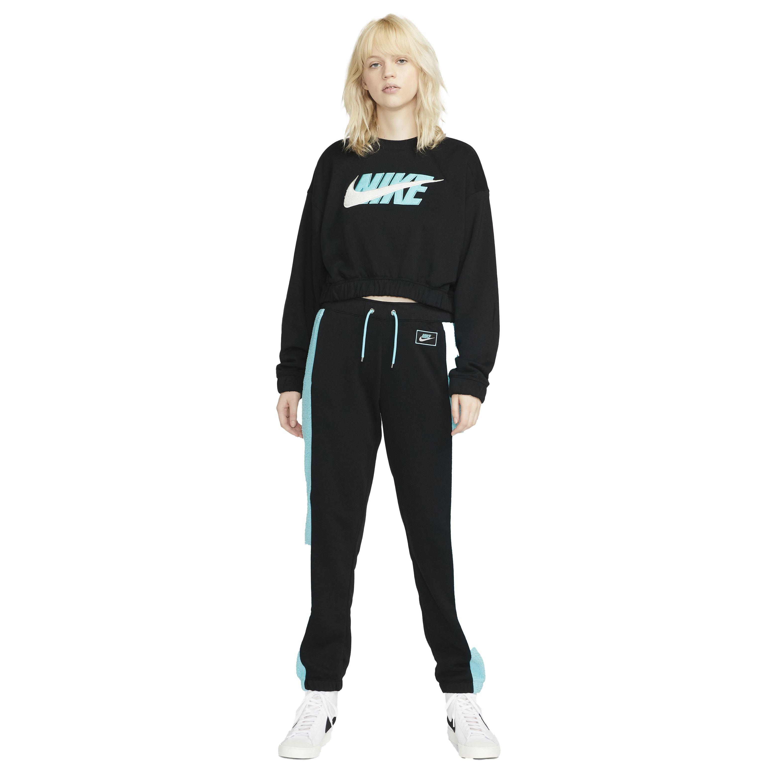 Nike Women's Sportswear Icon Clash Oversized Fleece Crew