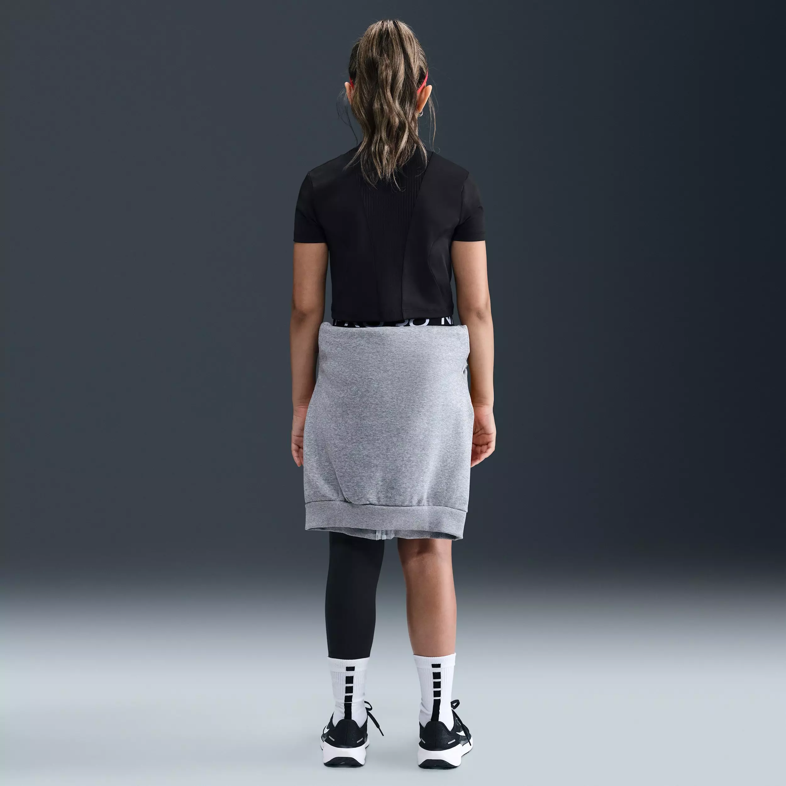 Nike Big Girls' Pro Dri-FIT Short Sleeve Top - Black - BLACK