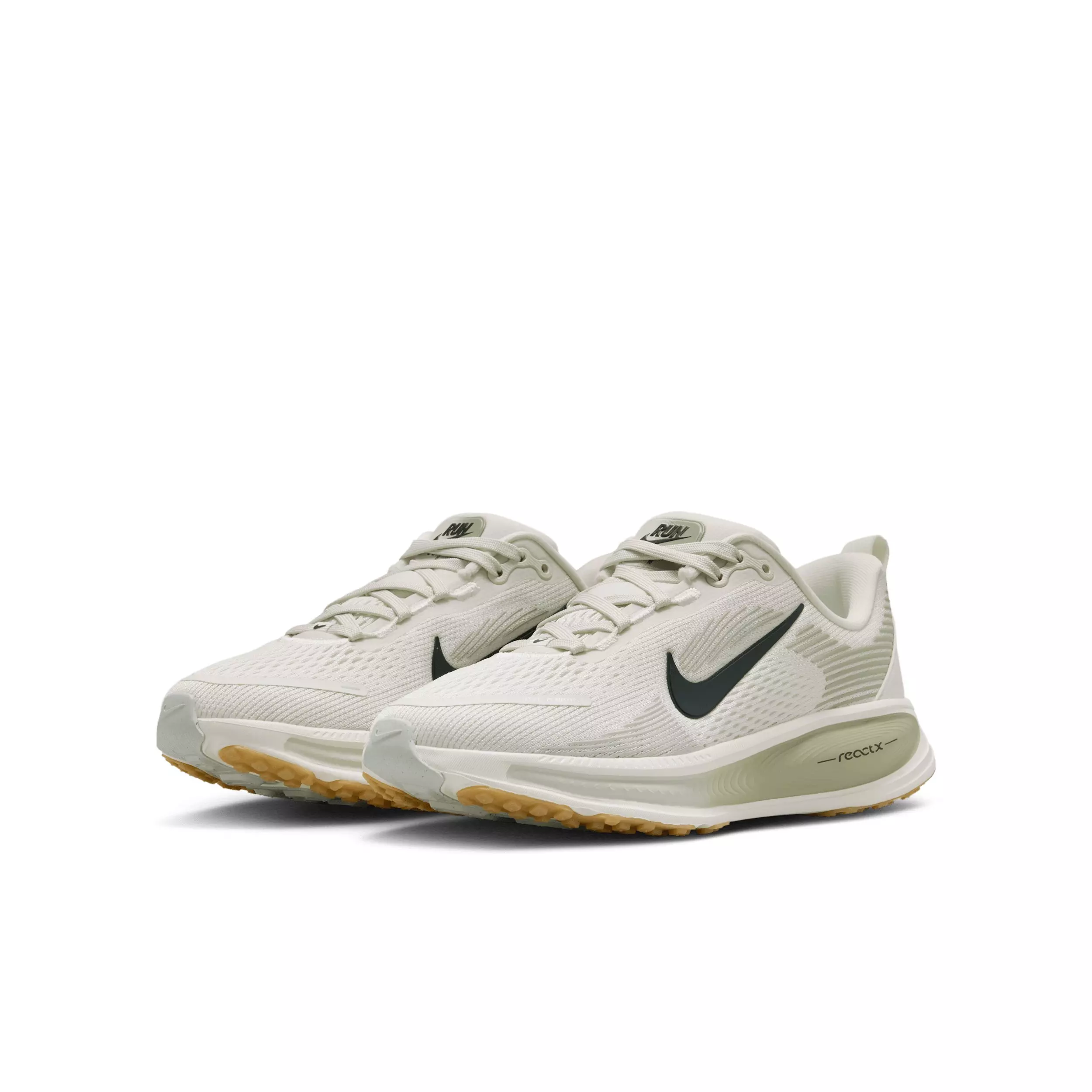 Nike Vomero 18 "Spruce Aura/Jade Horizon/Light Silver/Black Spruce" Grade School Boys' Running Shoe - SPRUCE/JADE/LT SILVER/SPRUCE