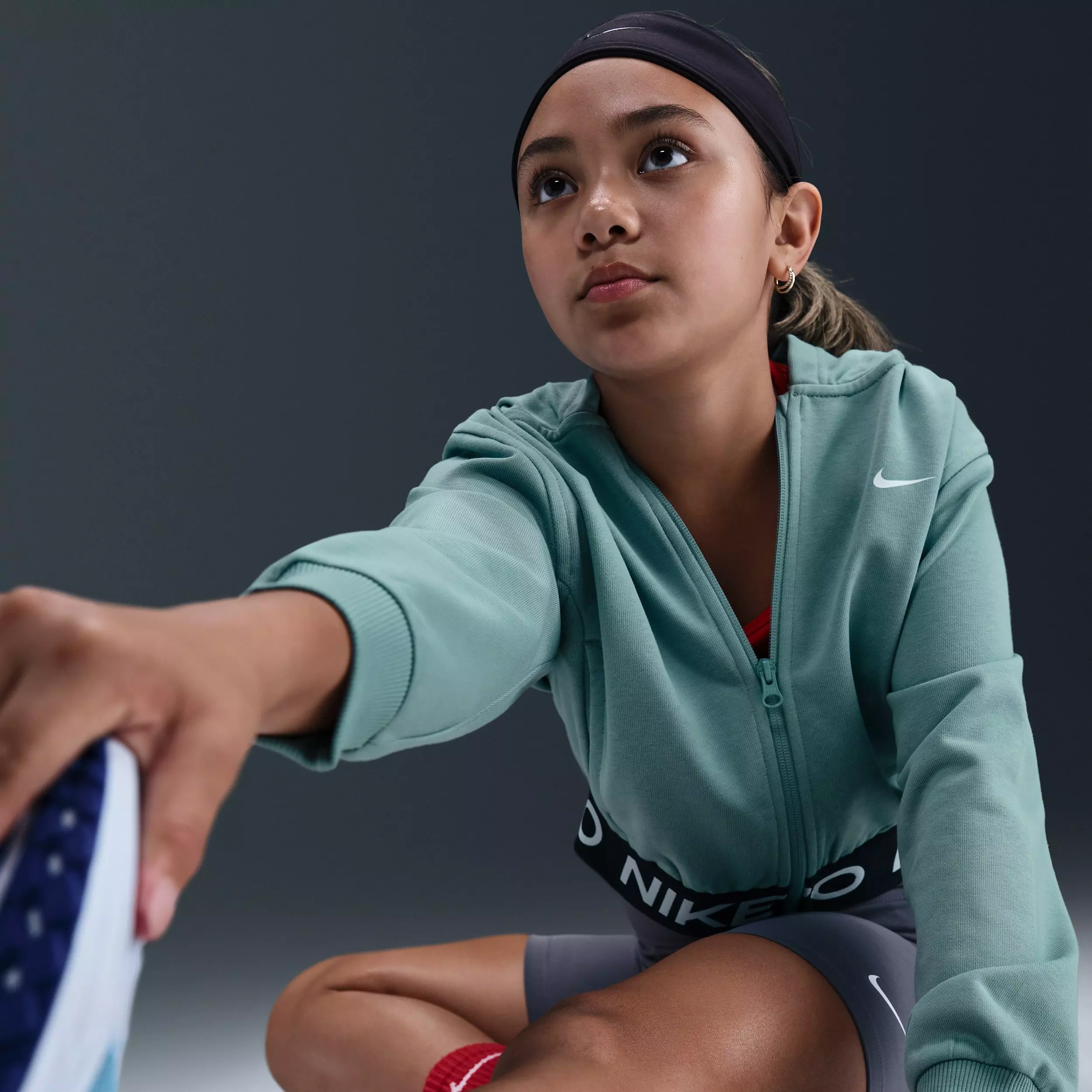 Nike Big Girls' Pro Fleece Dri-FIT Full Zip Hooded Jacket - Green - GREEN