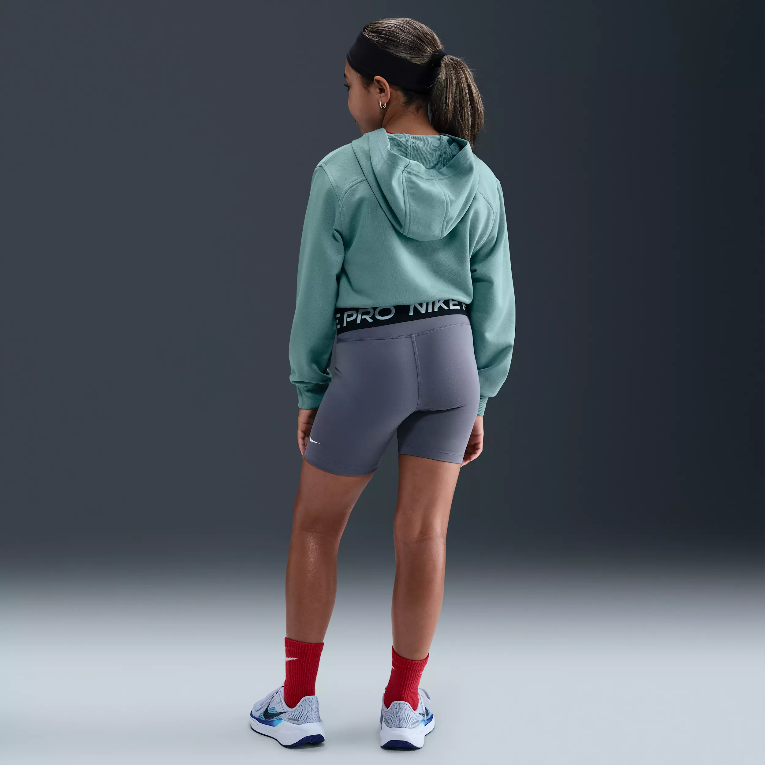 Nike Big Girls' Pro Fleece Dri-FIT Full Zip Hooded Jacket - Green - GREEN