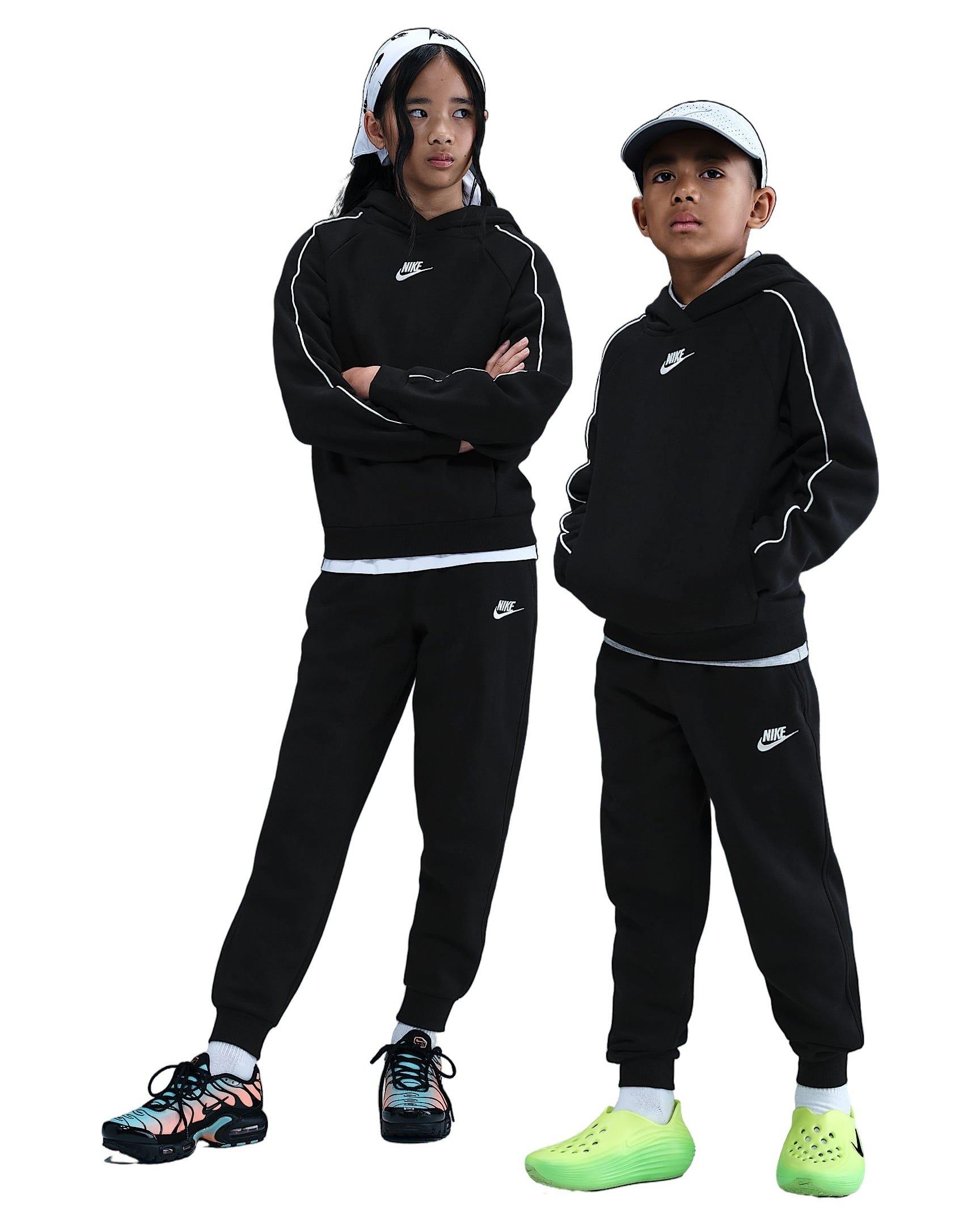 Nike Sportswear Club Fleece Big Kids' Black Hooded Tracksuit
