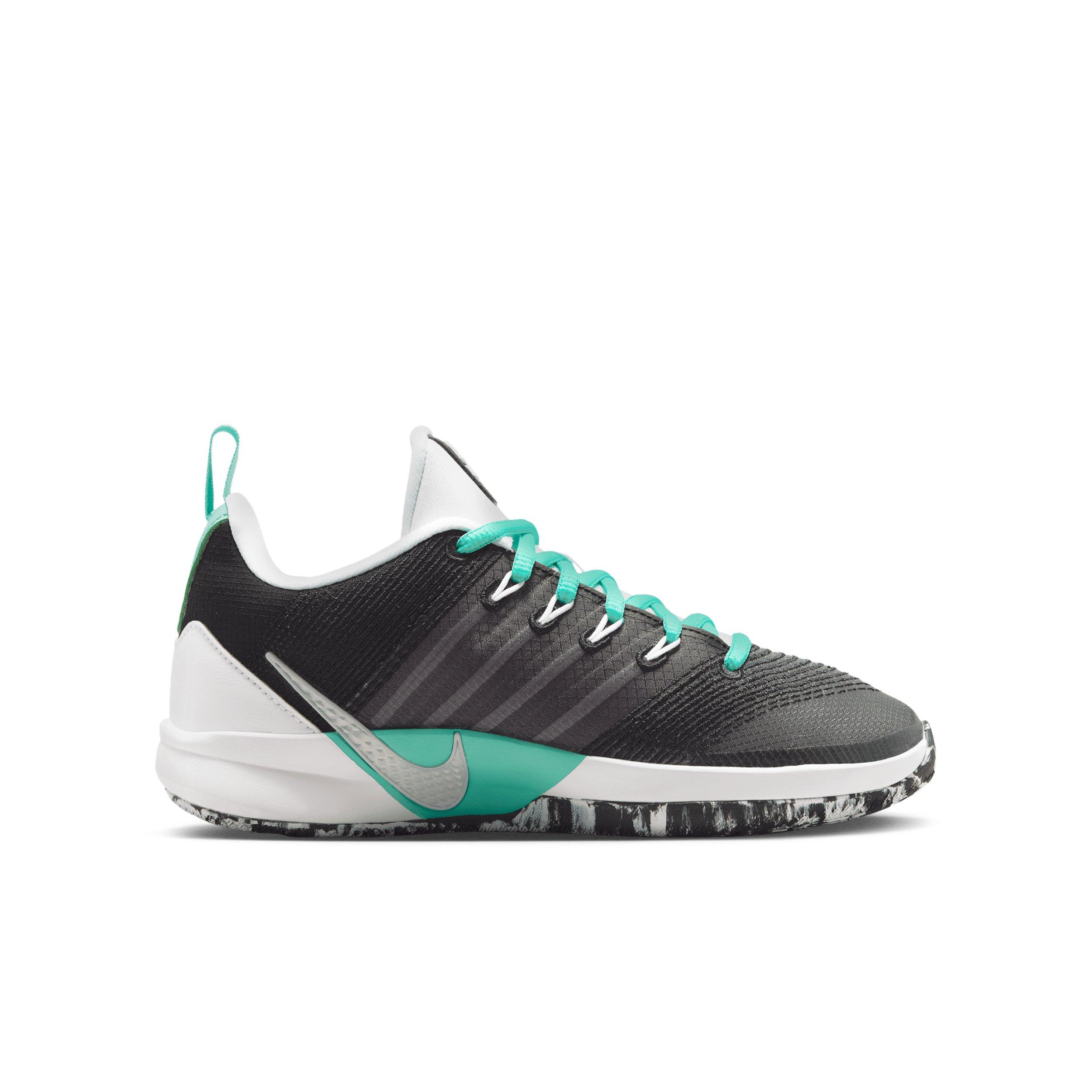 Nike Sabrina 3 "Mint" Grade School Kids' Basketball Shoe - BLACK/WHITE/MINT Thumbnail View 3