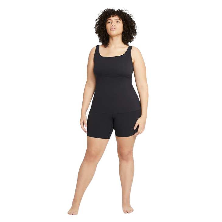 Nike Women's Plus Size Yoga Luxe 7 Inch Shorts