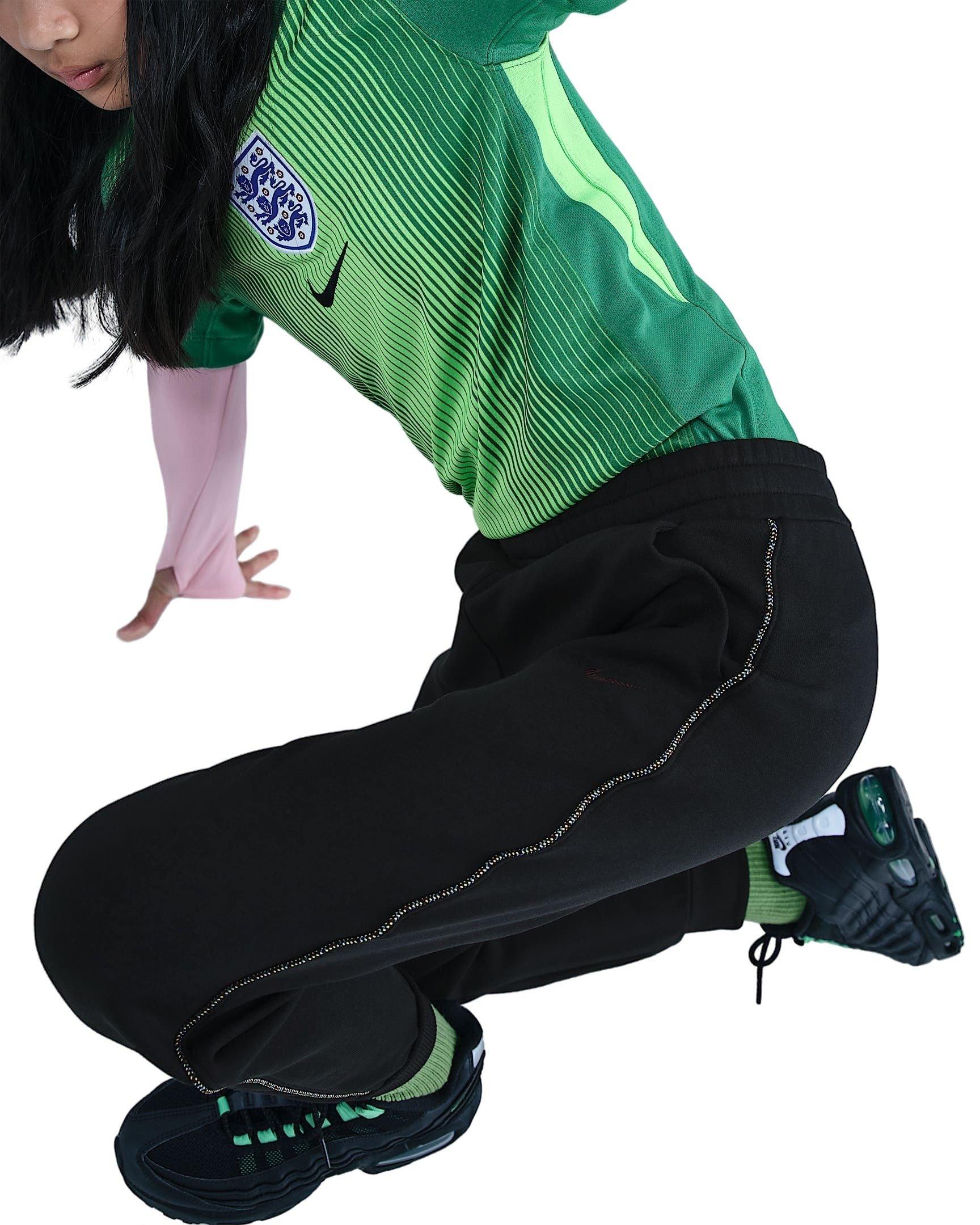 Nike Sportswear Club French Terry Big Kids' Black Joggers