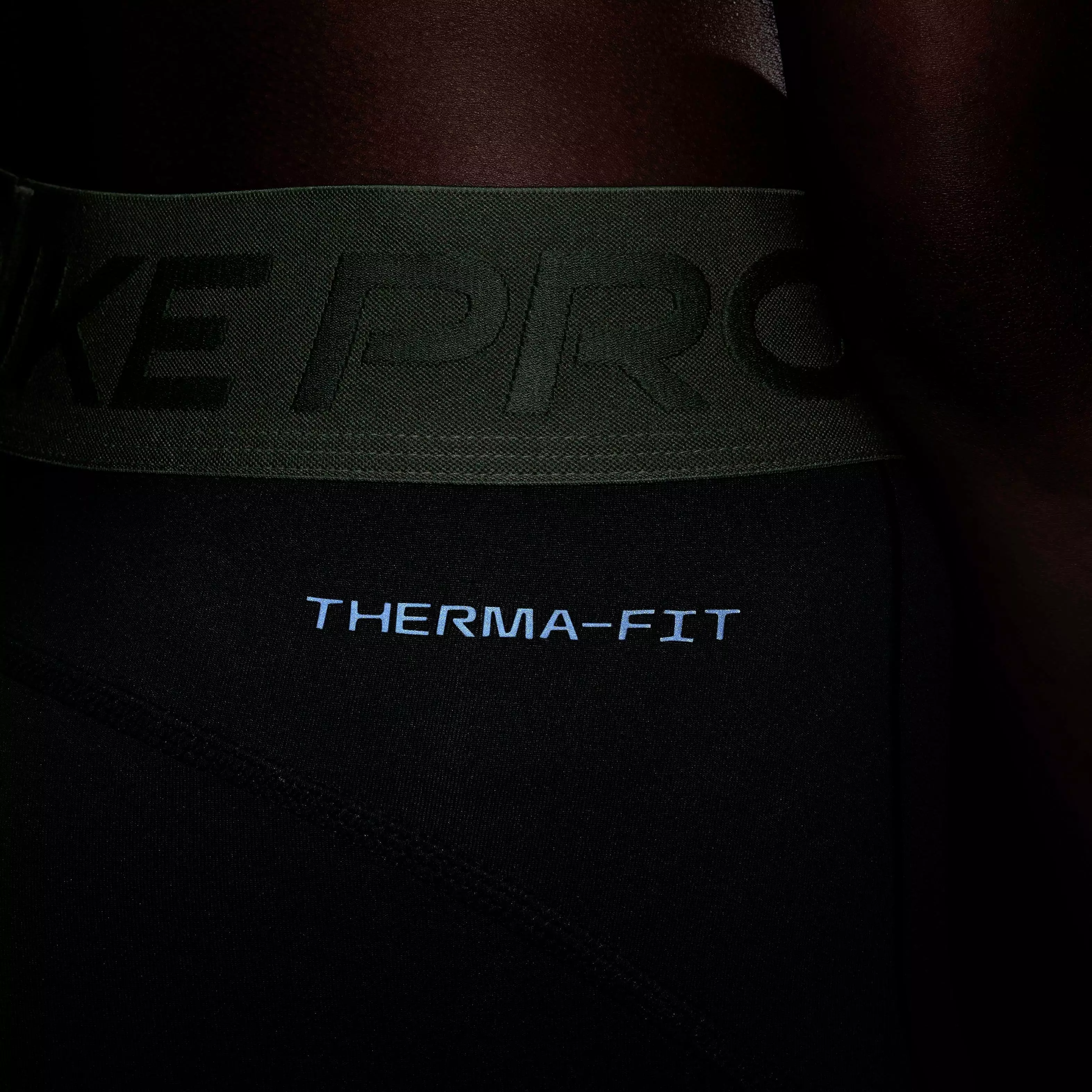 Nike Big Girls' Pro Therma-FIT Mid-Rise Leggings - GREEN