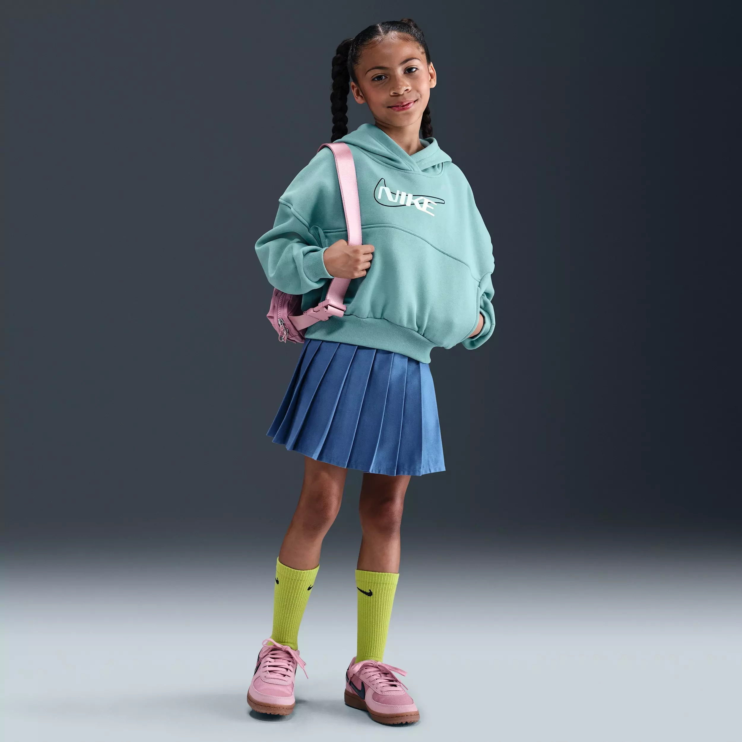 Nike Big Girls' Sportswear Club Fleece Oversized Hoodie - Green - GREEN