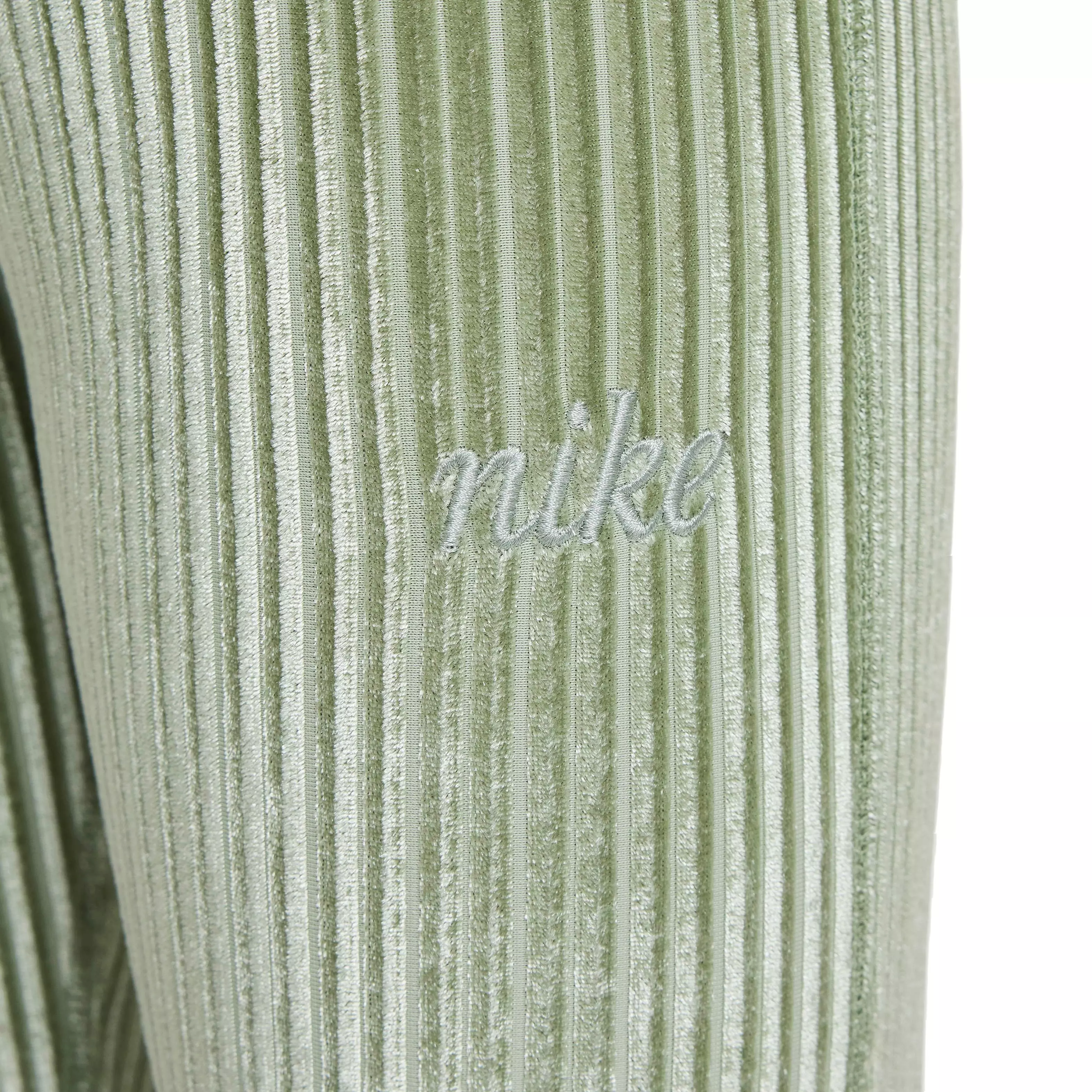 Nike Big Girls' Sportswear High-Waisted Flared Ribbed Leggings -Green - GREEN