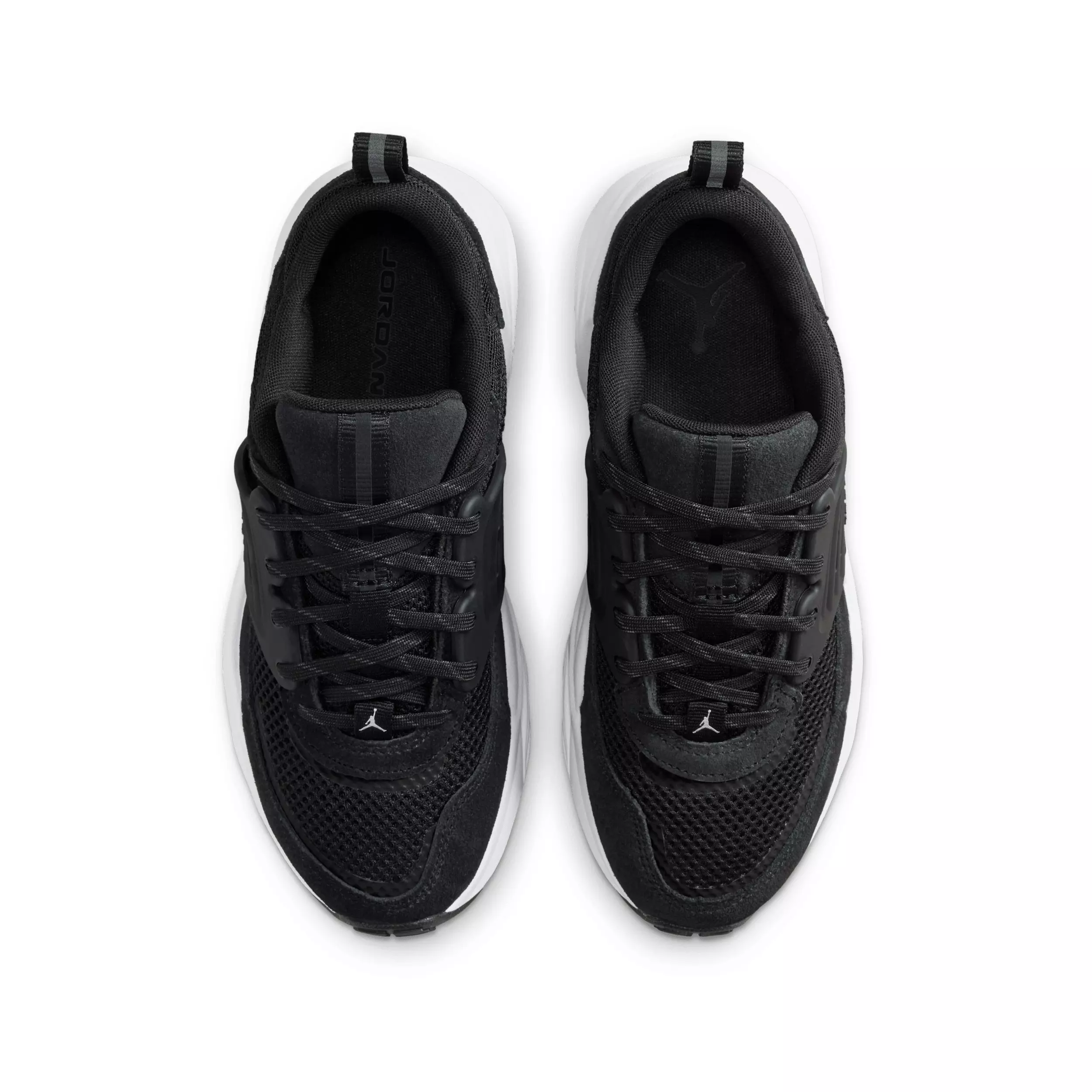 Jordan Trunner O/S "Black/White" Grade School Boys' Shoe - BLACK/WHITE