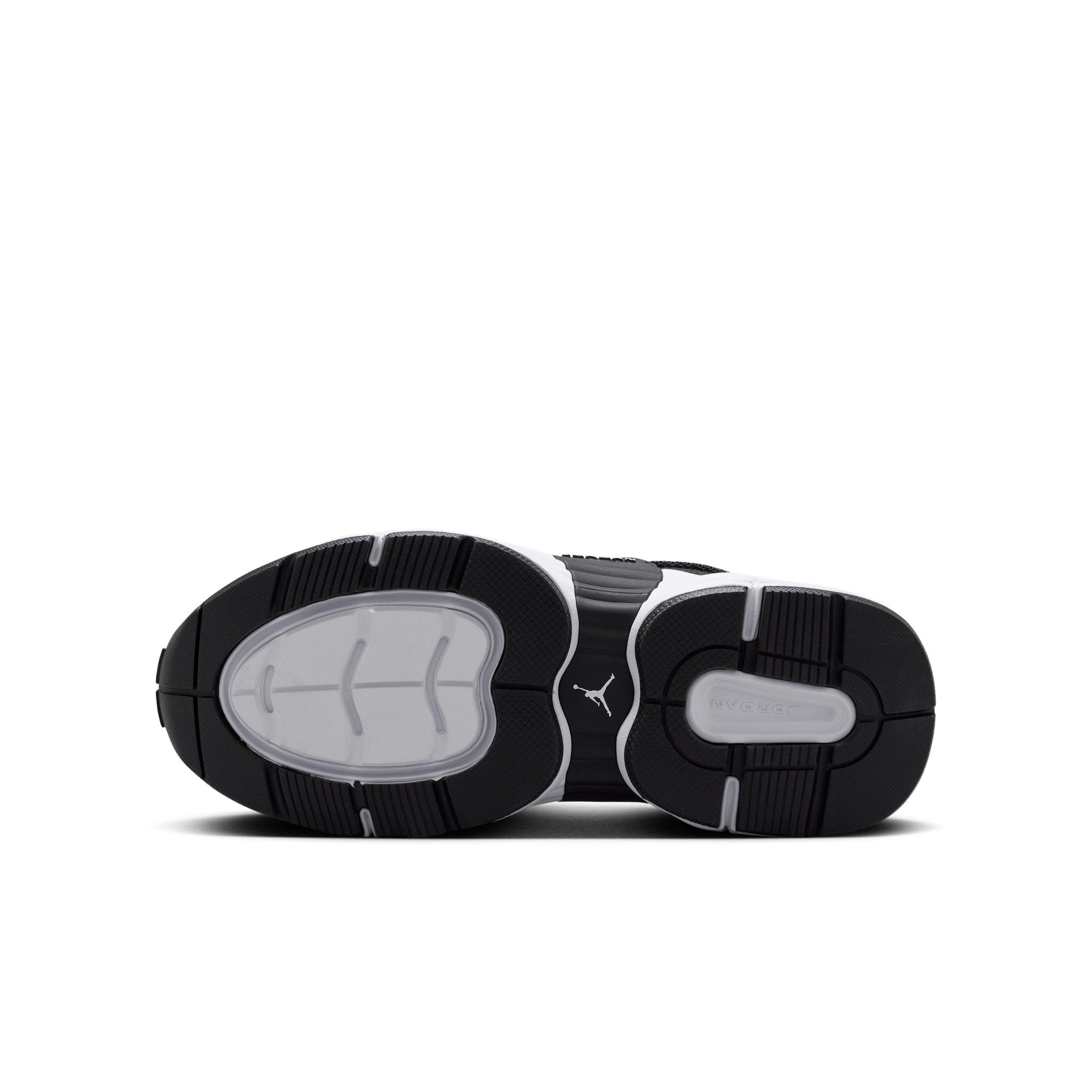 Jordan Trunner O/S "Black/White" Grade School Boys' Shoe - BLACK/WHITE Thumbnail View 6