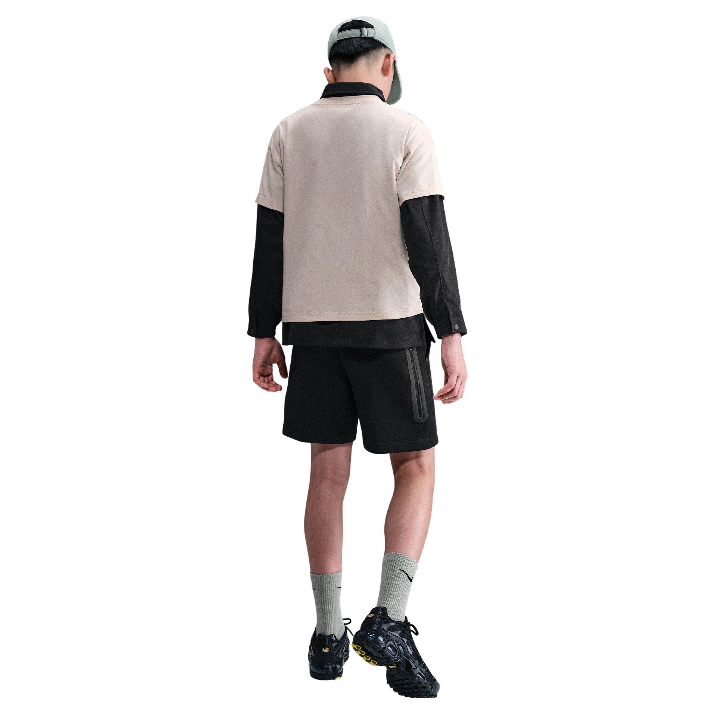 Nike Sportswear Tech Fleece Big Boys' Black Shorts