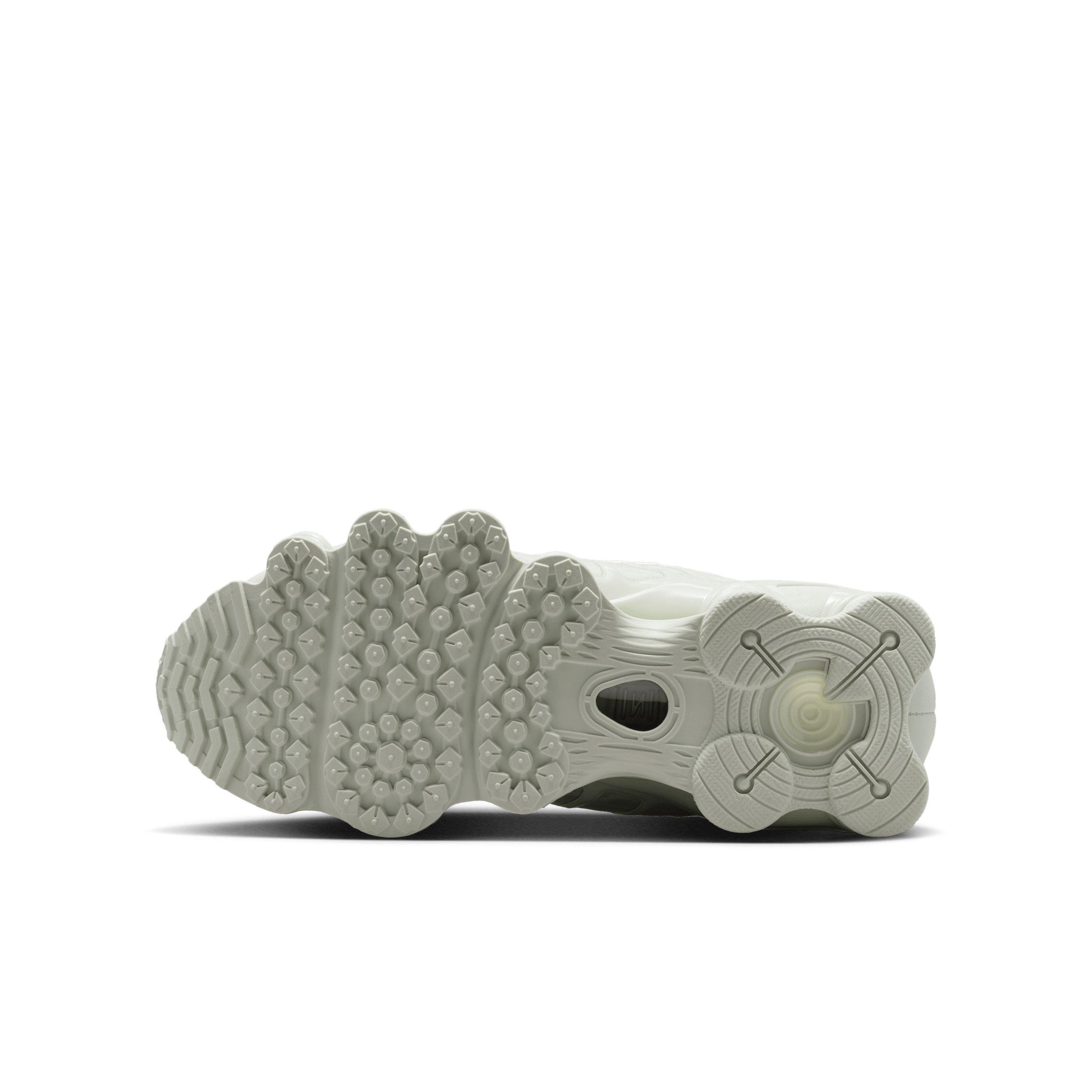 Nike Shox TL "Spruce Aura/Light Silver/Metallic Silver/Spruce Aura" Grade School Boys' Shoe - SPRUCE/LT SILVER/SILVER/SPRUCE Thumbnail View 6
