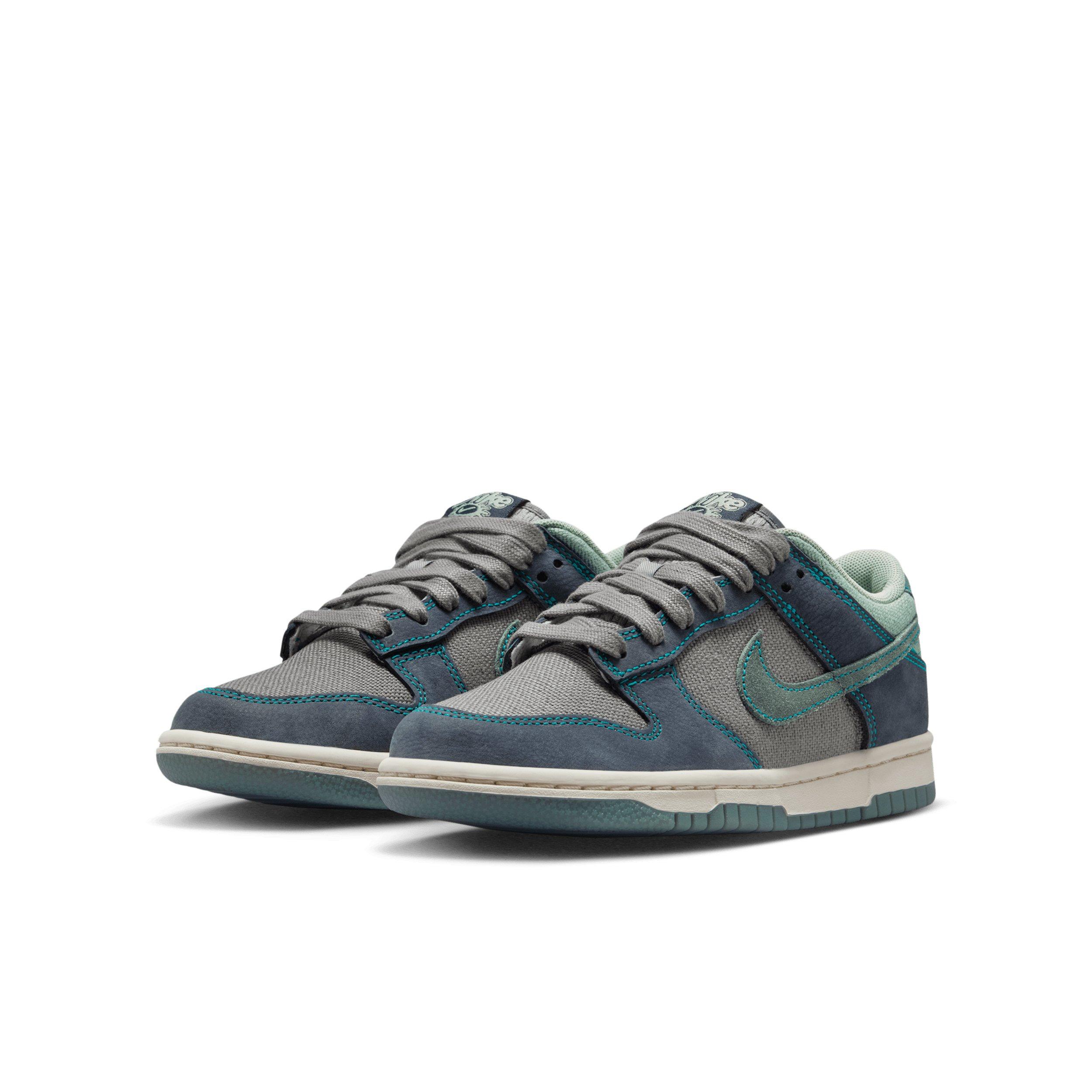 Nike Dunk Low LV8 1 "Pencil Point/Dark Obsidian/Steam/Mineral Slate" Grade School Boys' Shoe - PENCIL/DK OBSIDIAN/STEAM/SLATE Thumbnail View 3