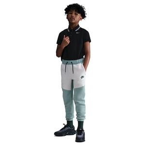 Nike Big Boys' Sportswear Tech Fleece Joggers - Grey/Green
