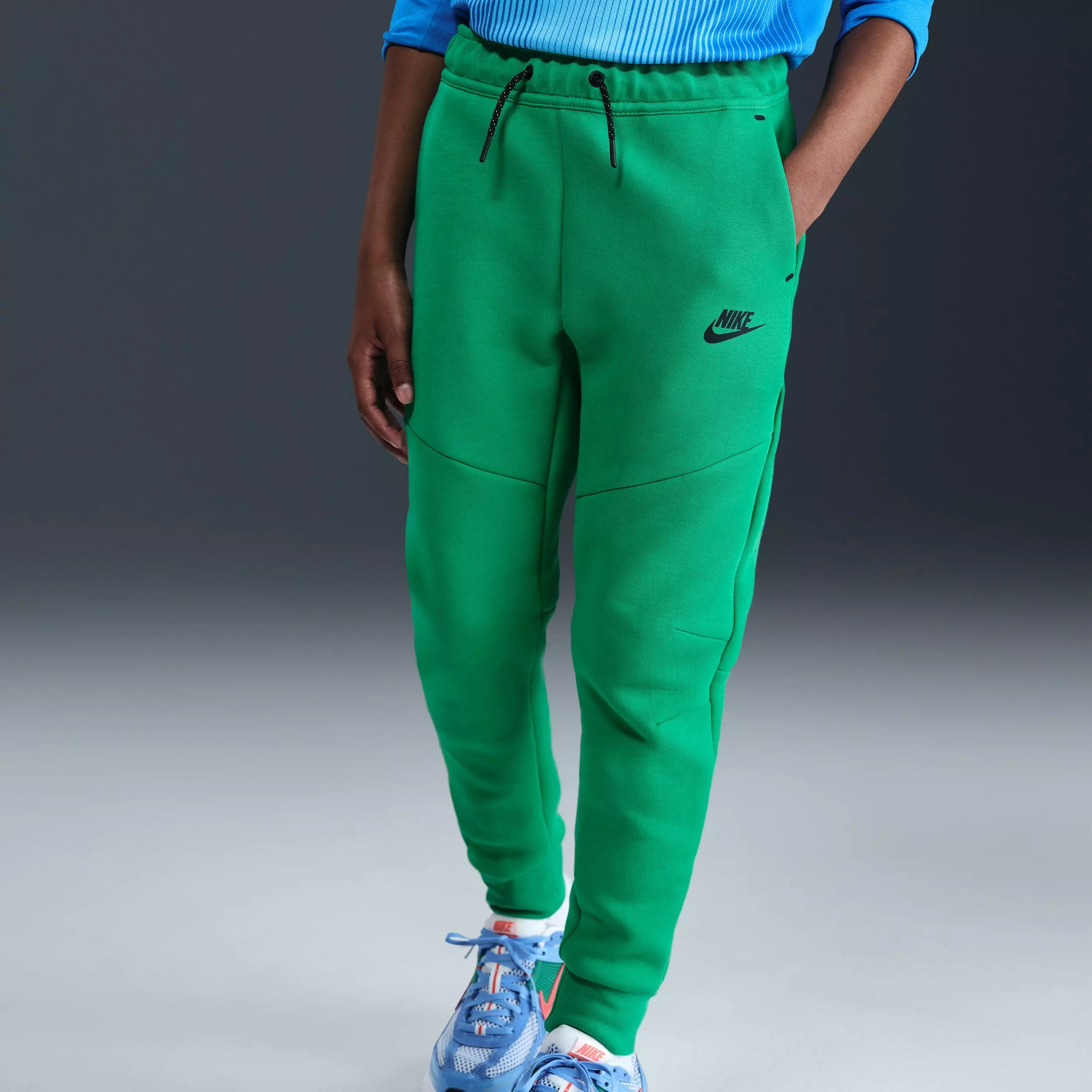 Nike Big Boys' Sportswear Tech Fleece Joggers - Green - GREEN