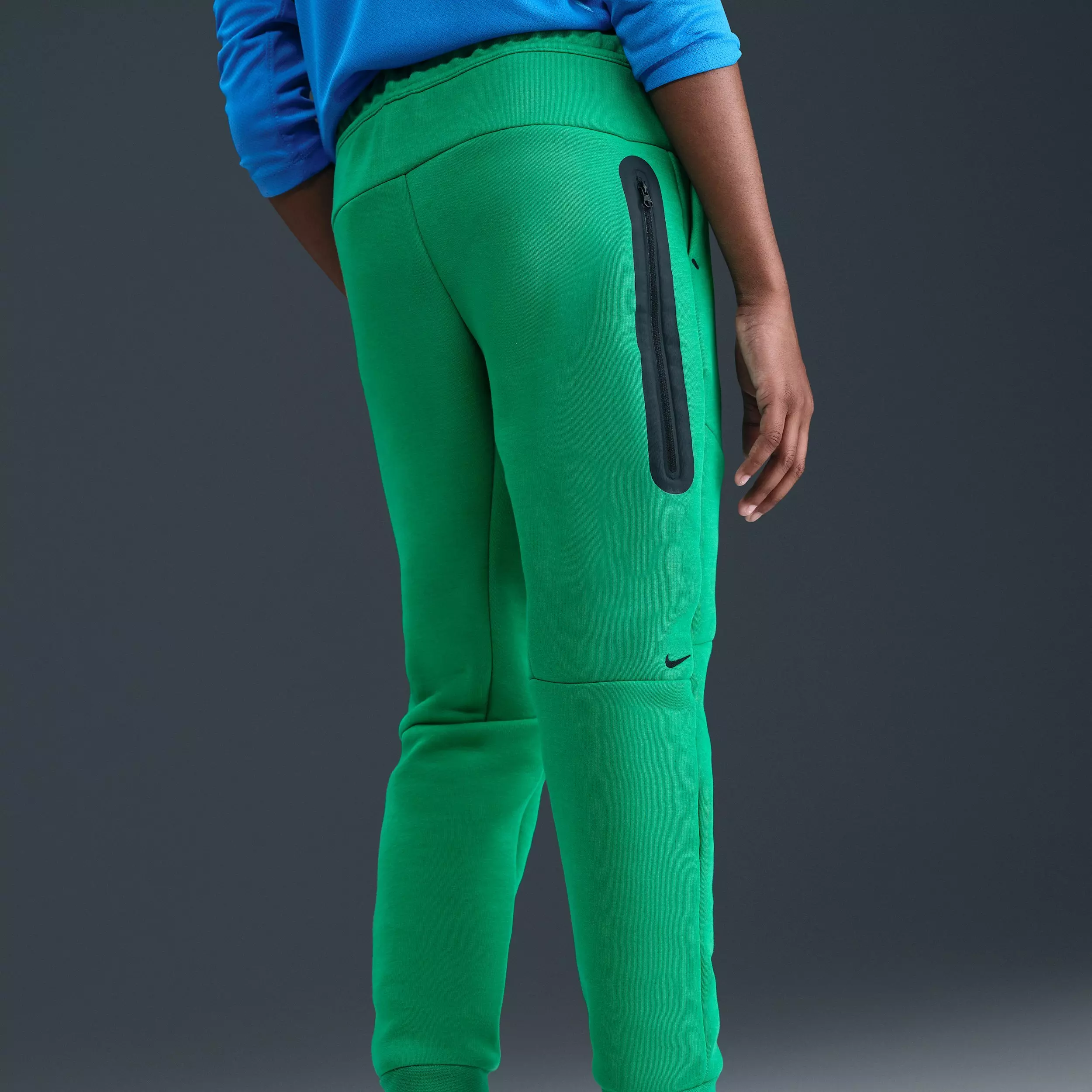 Nike Big Boys' Sportswear Tech Fleece Joggers - Green - GREEN