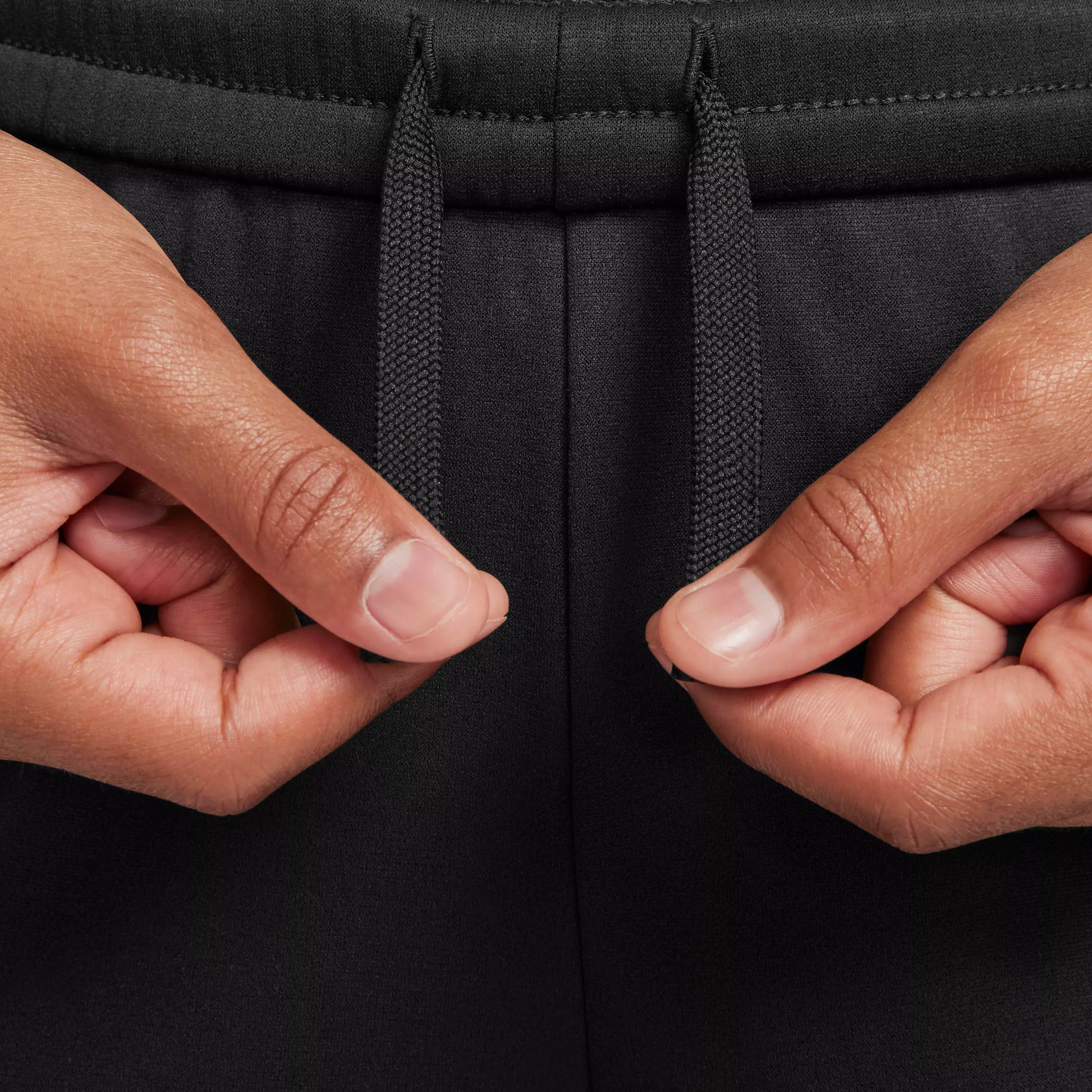 Nike Big Kids' Multi Stain Repel LBR Therma-FIT Joggers - BLACK