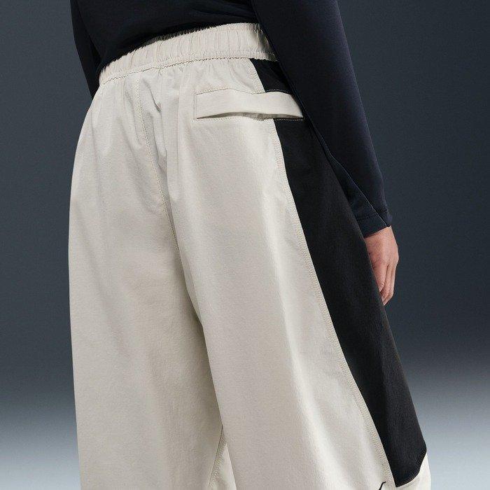 Nike Tech Big Kids' White/Black Woven Pants
