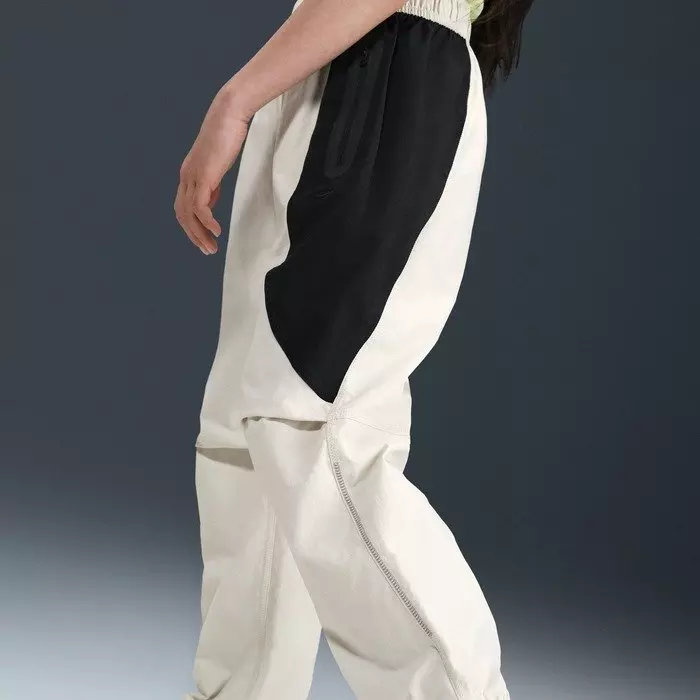 Nike Big Kids' Tech Woven Pants - White/Black - WHITE/BLACK