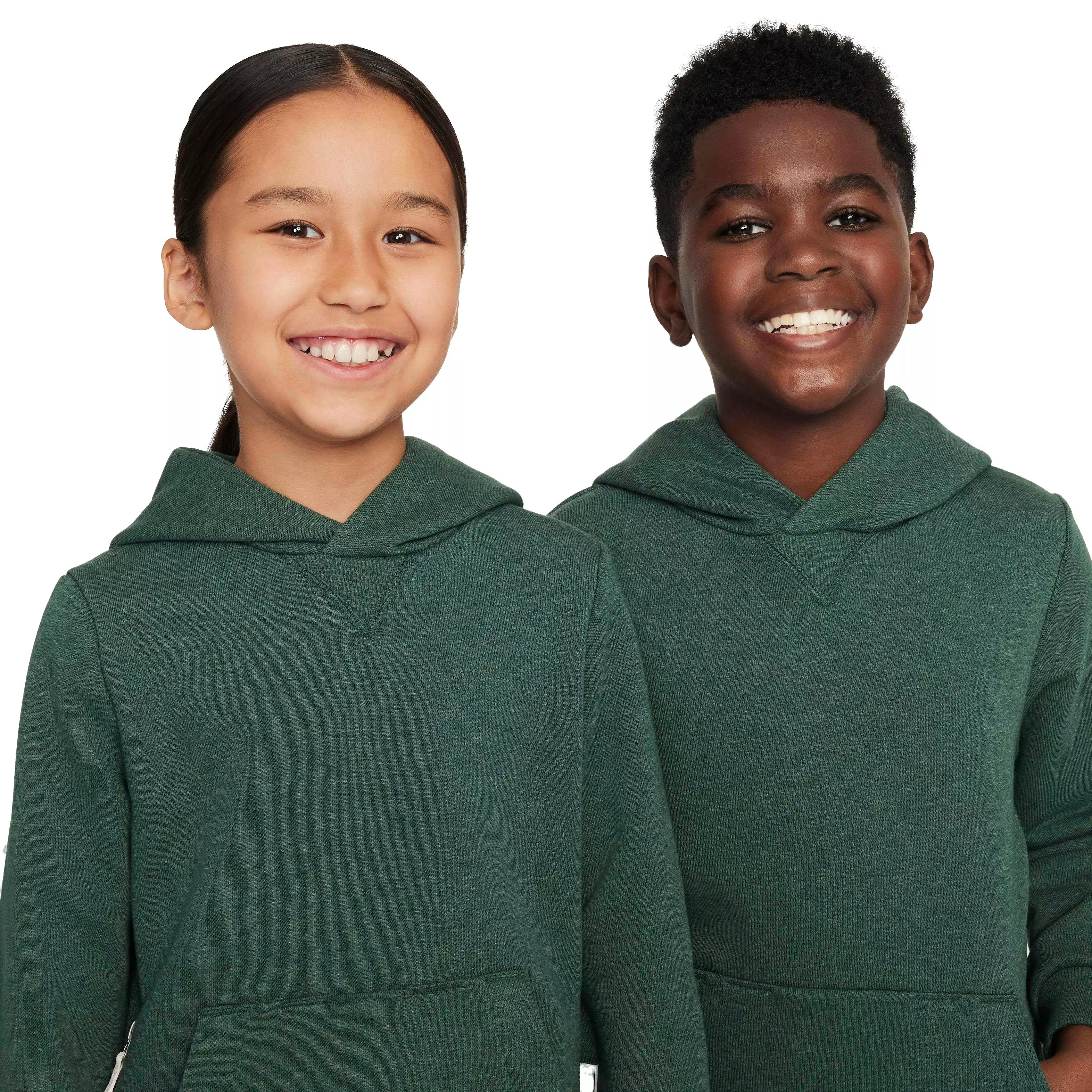 Nike Big Kids' Standard Issue Dri-FIT Fleece Basketball Hoodie - Green - GREEN