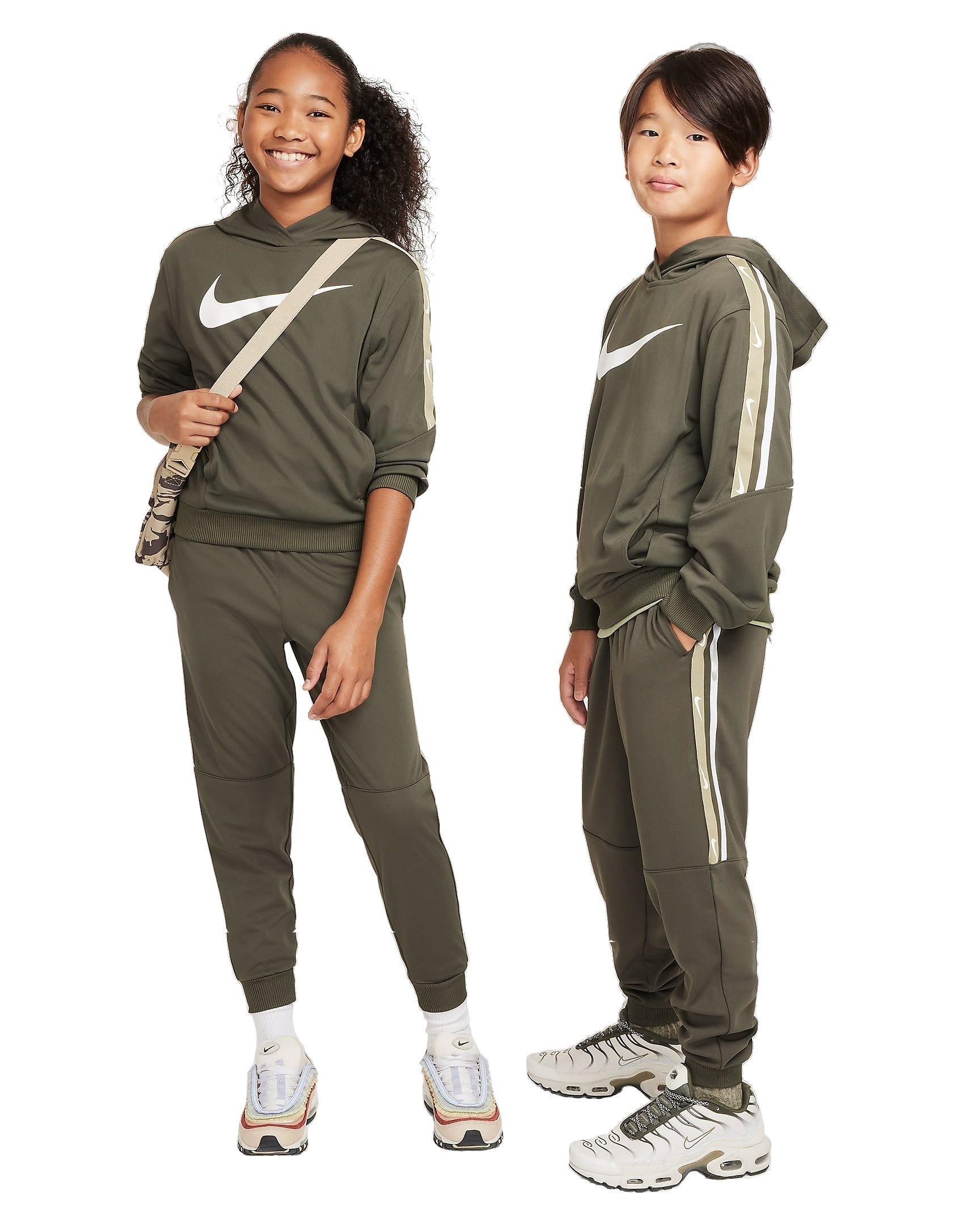 Nike Sportswear Club​ HBR Big Kids' Cargo Khaki Knit Joggers