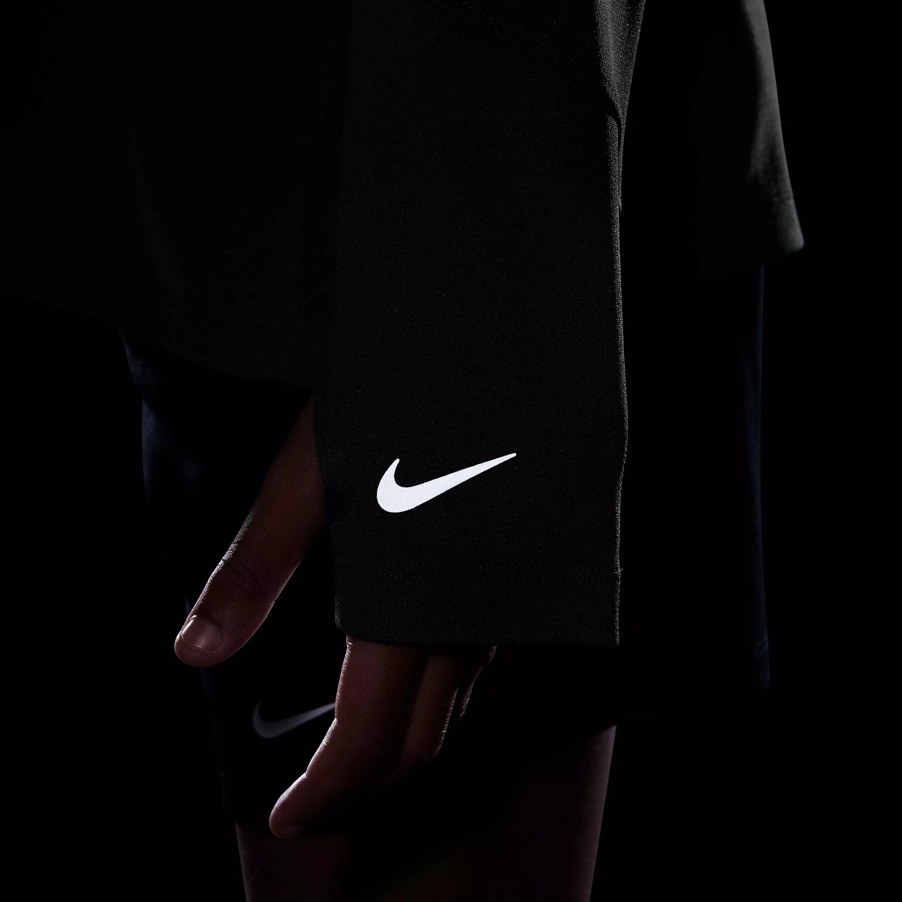 Nike Big Boys' Multi Dri-FIT UV Long-Sleeve 1/2-Zip Top - BLACK