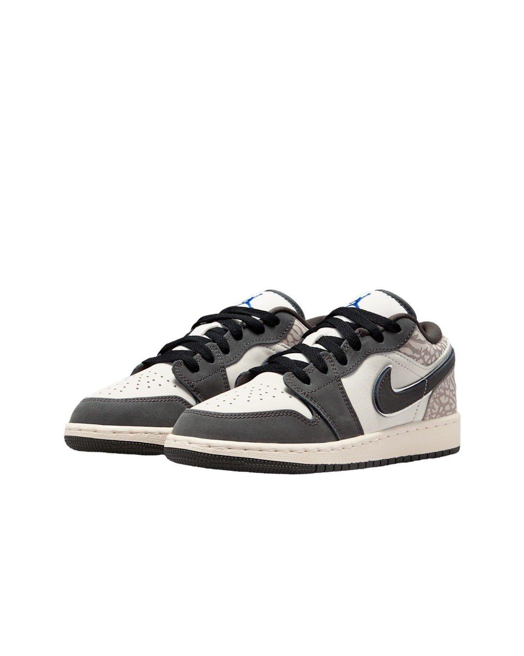 Jordan 1 Low SE "Sail/Deep Pewter/Gamma Grey/Game Royal" Grade School Boys' Shoe - SAIL/PEWTER/GREY/ROYAL Thumbnail View 3