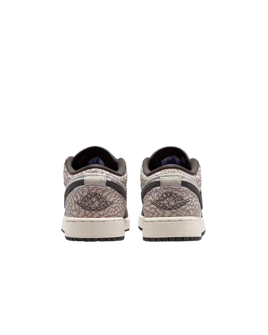 Jordan 1 Low SE "Sail/Deep Pewter/Gamma Grey/Game Royal" Grade School Boys' Shoe - SAIL/PEWTER/GREY/ROYAL Thumbnail View 5