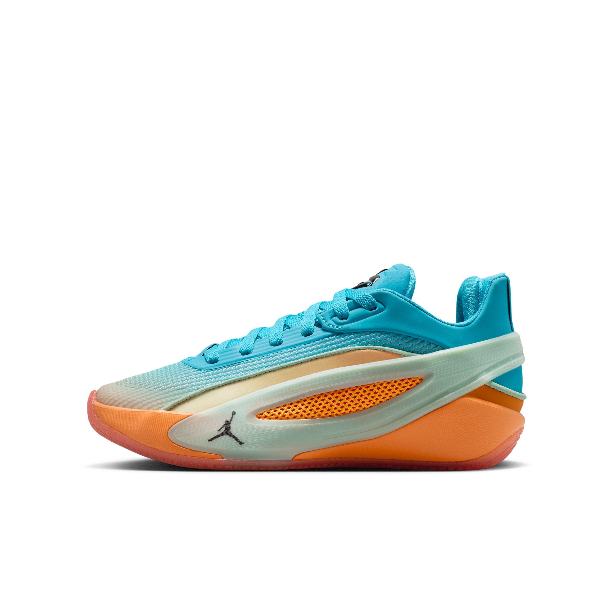 Jordan Luka 5 "Turquoise Blue" Grade School Kids' Basketball Shoe - MULTICOLOR/TURQUOISE/GREEN/BLUE Thumbnail View 4