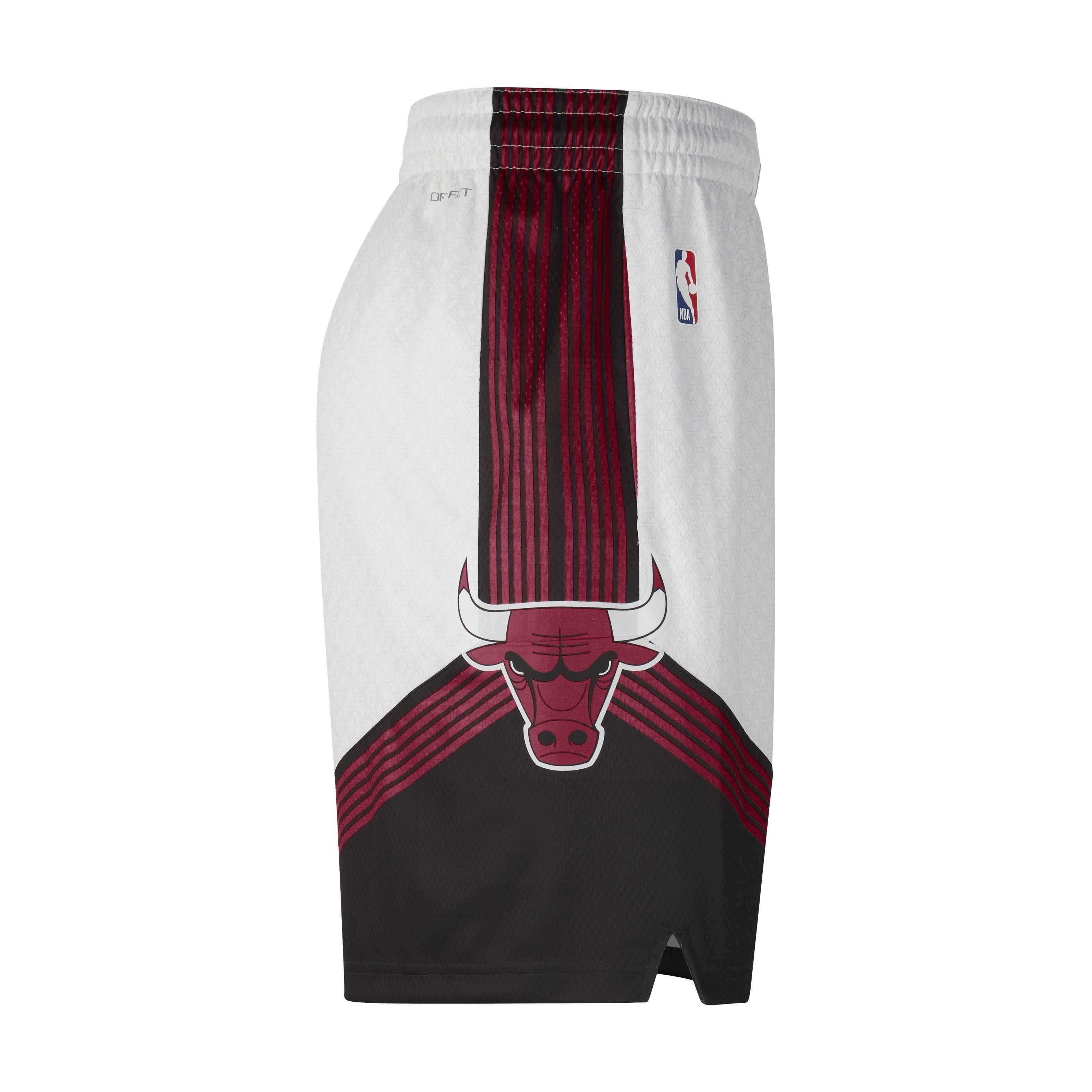 Nike Men's Chicago Bulls Icon Edition Swingman Shorts - Hibbett