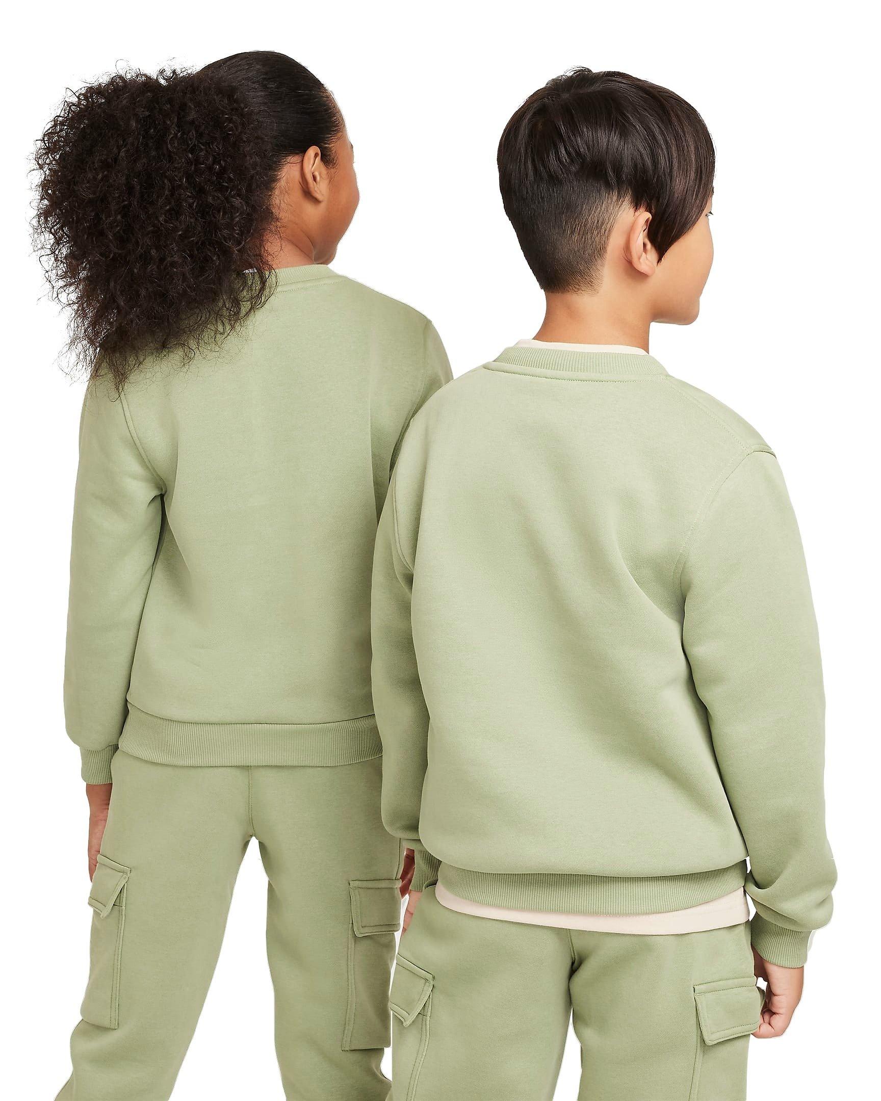 Nike Sportswear Club Fleece Big Kids' Sweatshirt