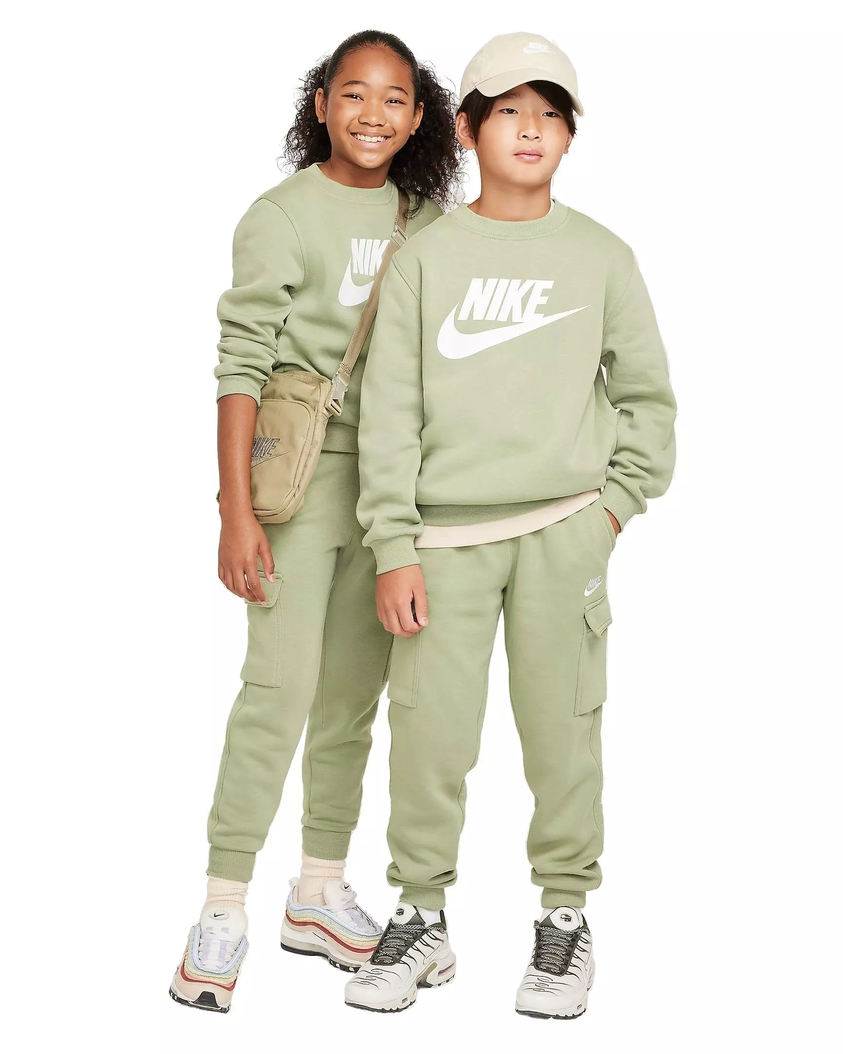 Nike Big Kids' Sportswear Club Fleece Sweatshirt - GREEN