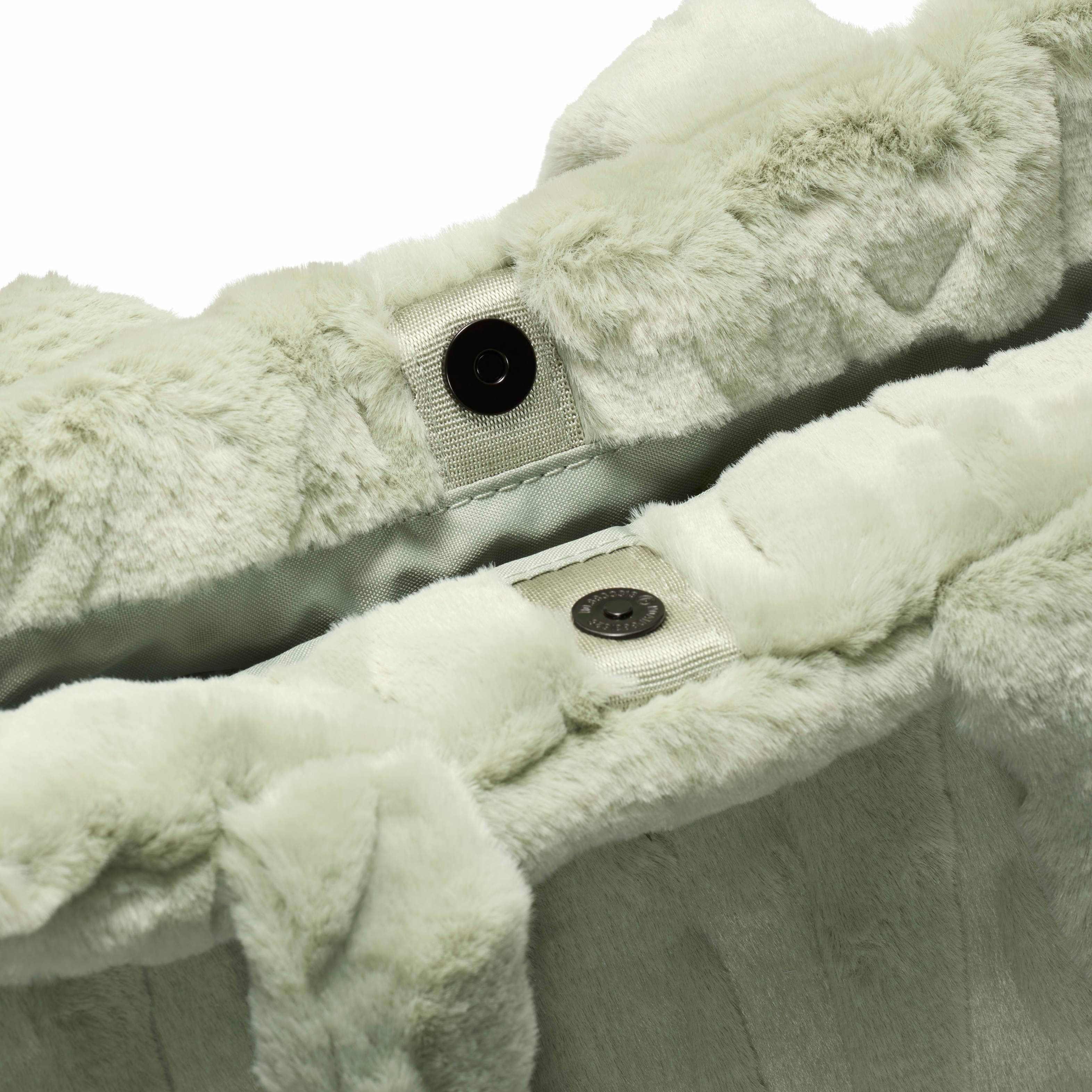 Nike Women's Sportswear Faux Fur Tote - Jade - JADE GREEN Thumbnail View 7