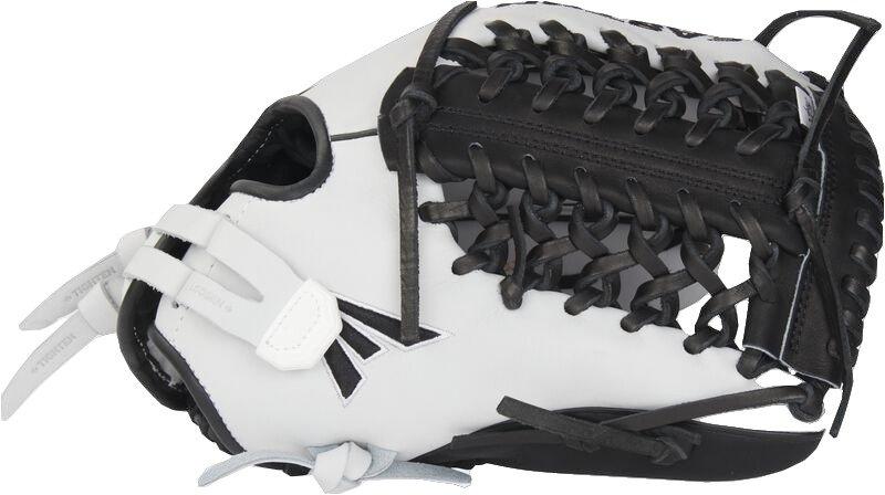 Easton 2024 Haylie McCleney Elite 12.75" Outfield RHT Softball Glove