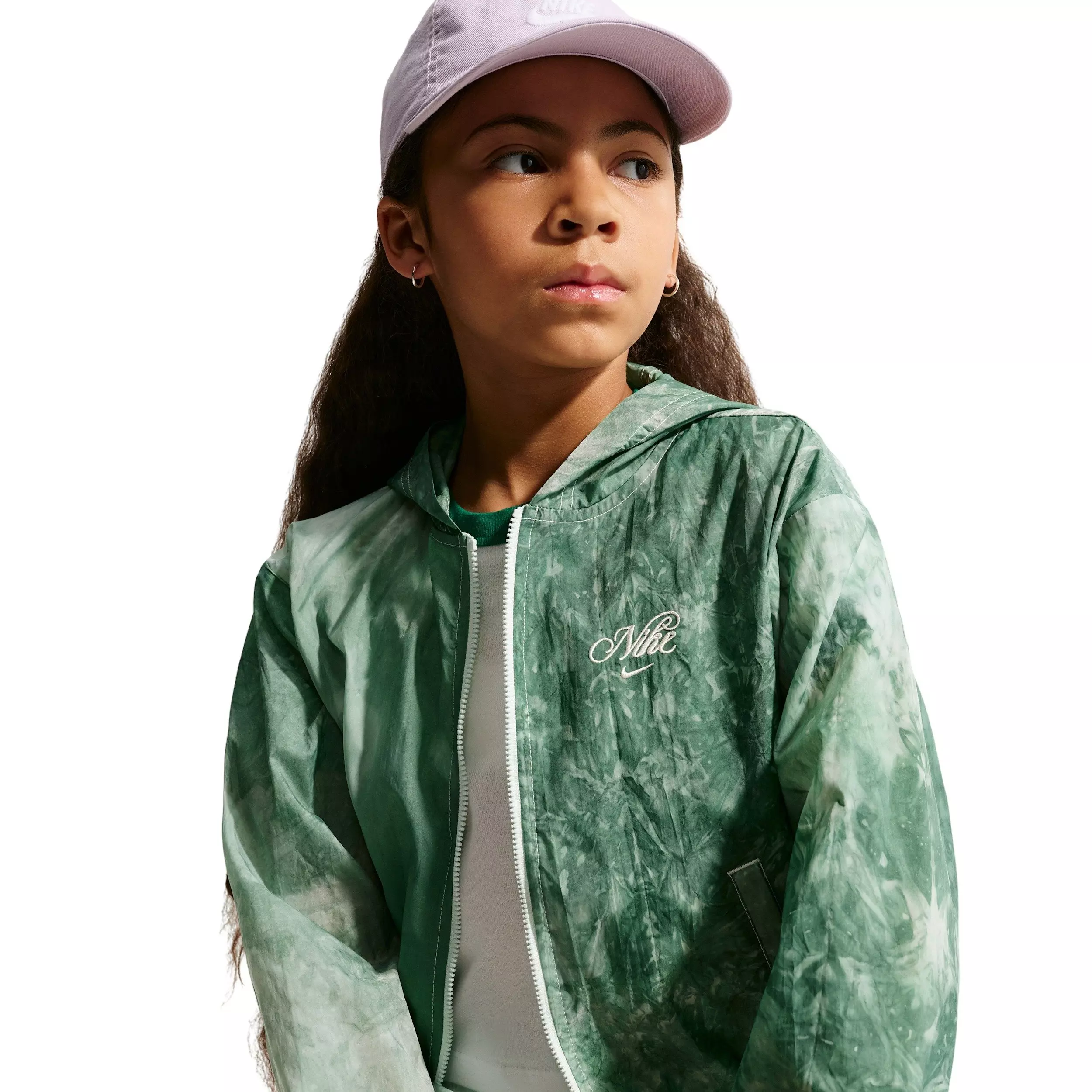 Nike Big Girls' Sportswear Club Woven Track Jacket - Green - GREEN