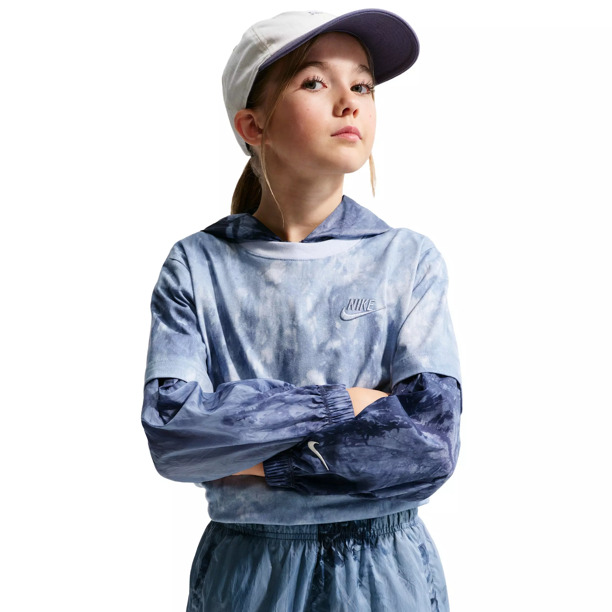 Nike Big Girls' Sportswear Club Woven Shorts - Blue - BLUE