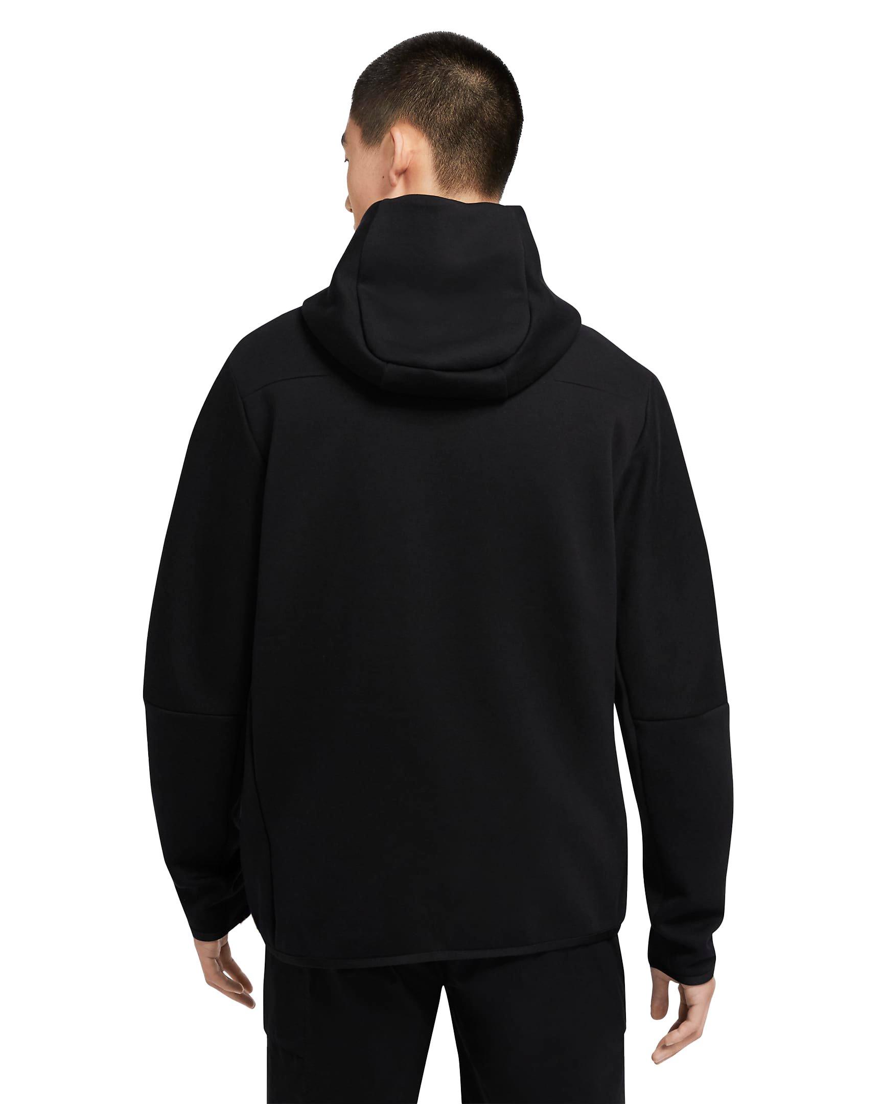 Tech fleece hotsell hoodie black