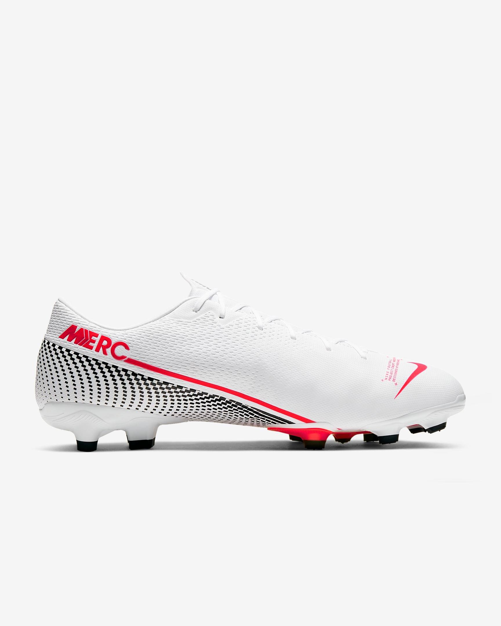 hibbett sports soccer cleats