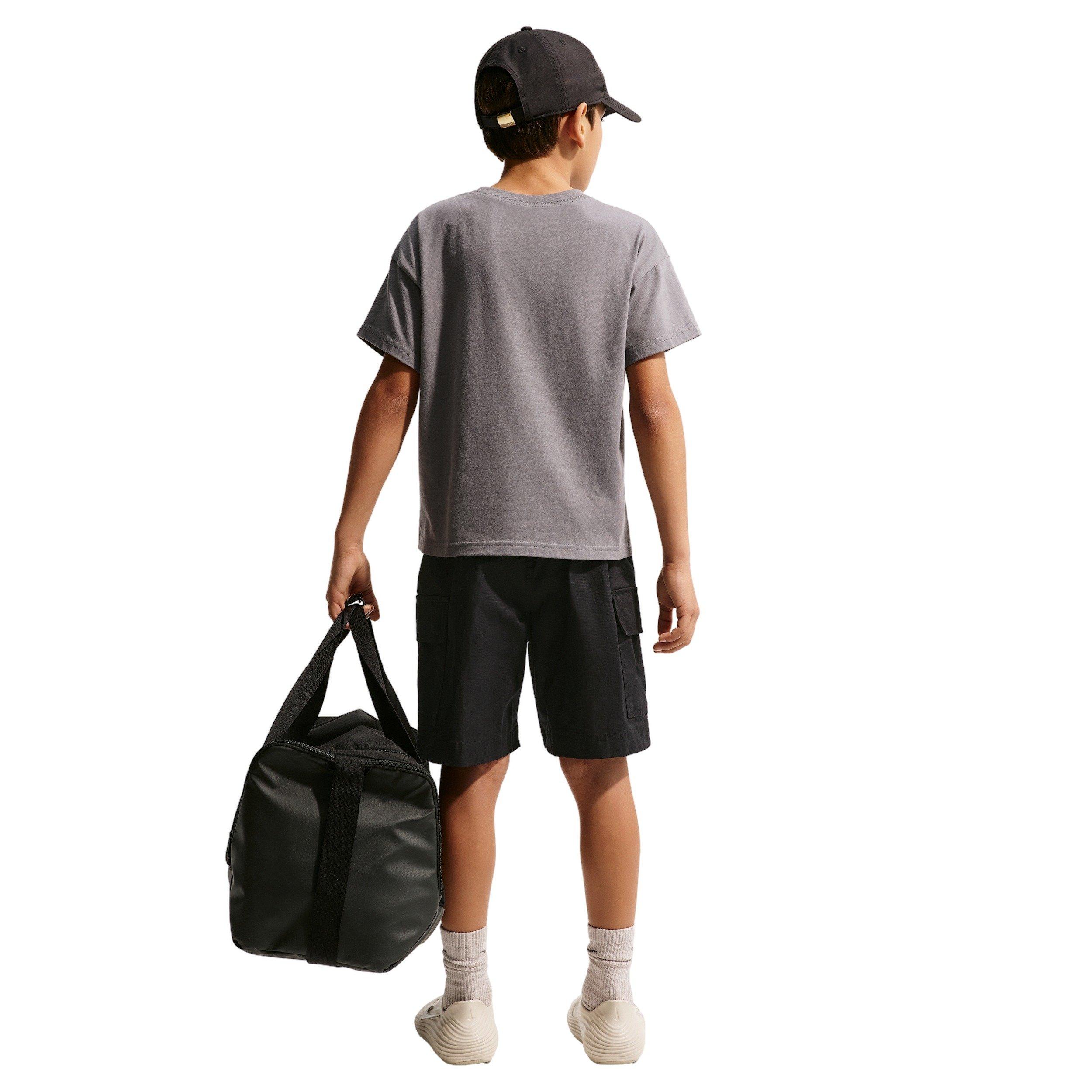 Nike Sportswear Club Big Kids' Black Woven Cargo Shorts