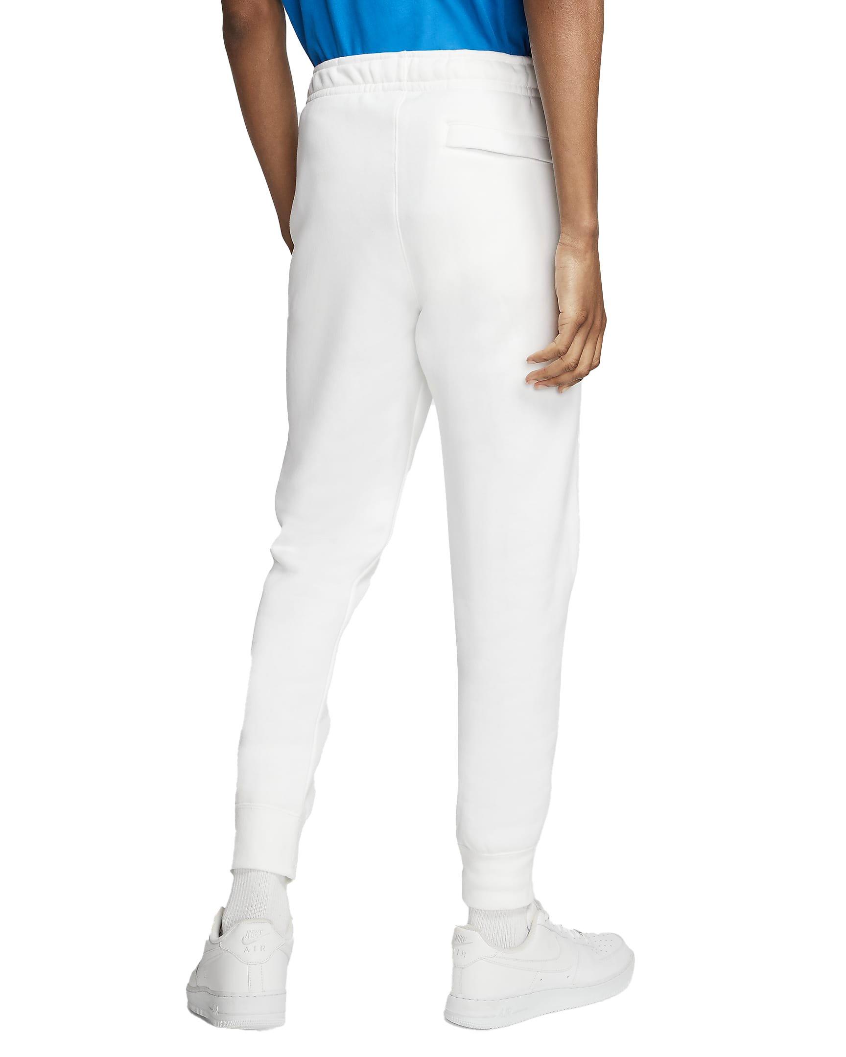 Nike joggers hibbett sports hotsell