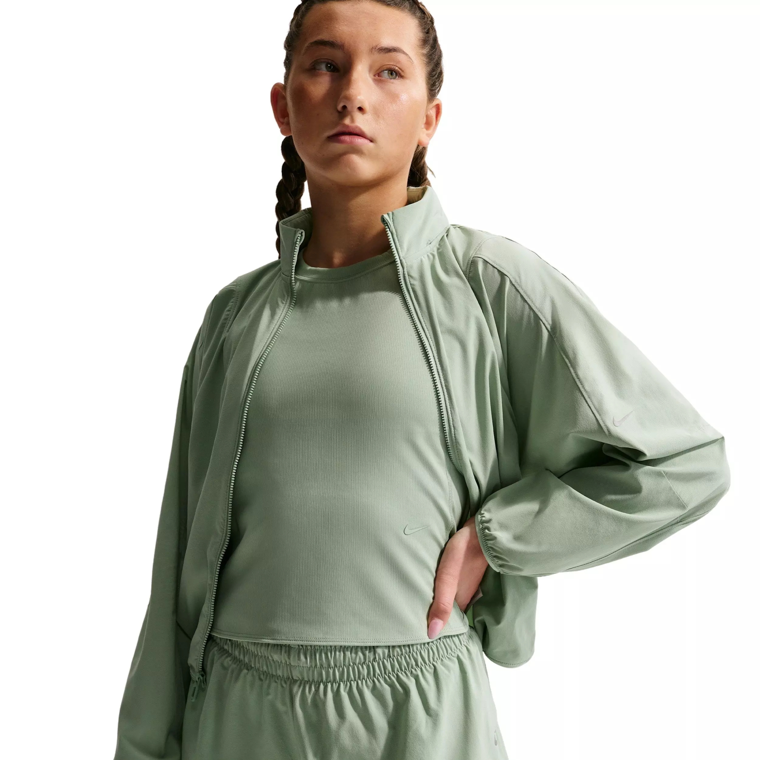 Nike Big Girls' MAVN Dri-FIT 3" Mid-Rise Repel Running Shorts - Green - GREEN