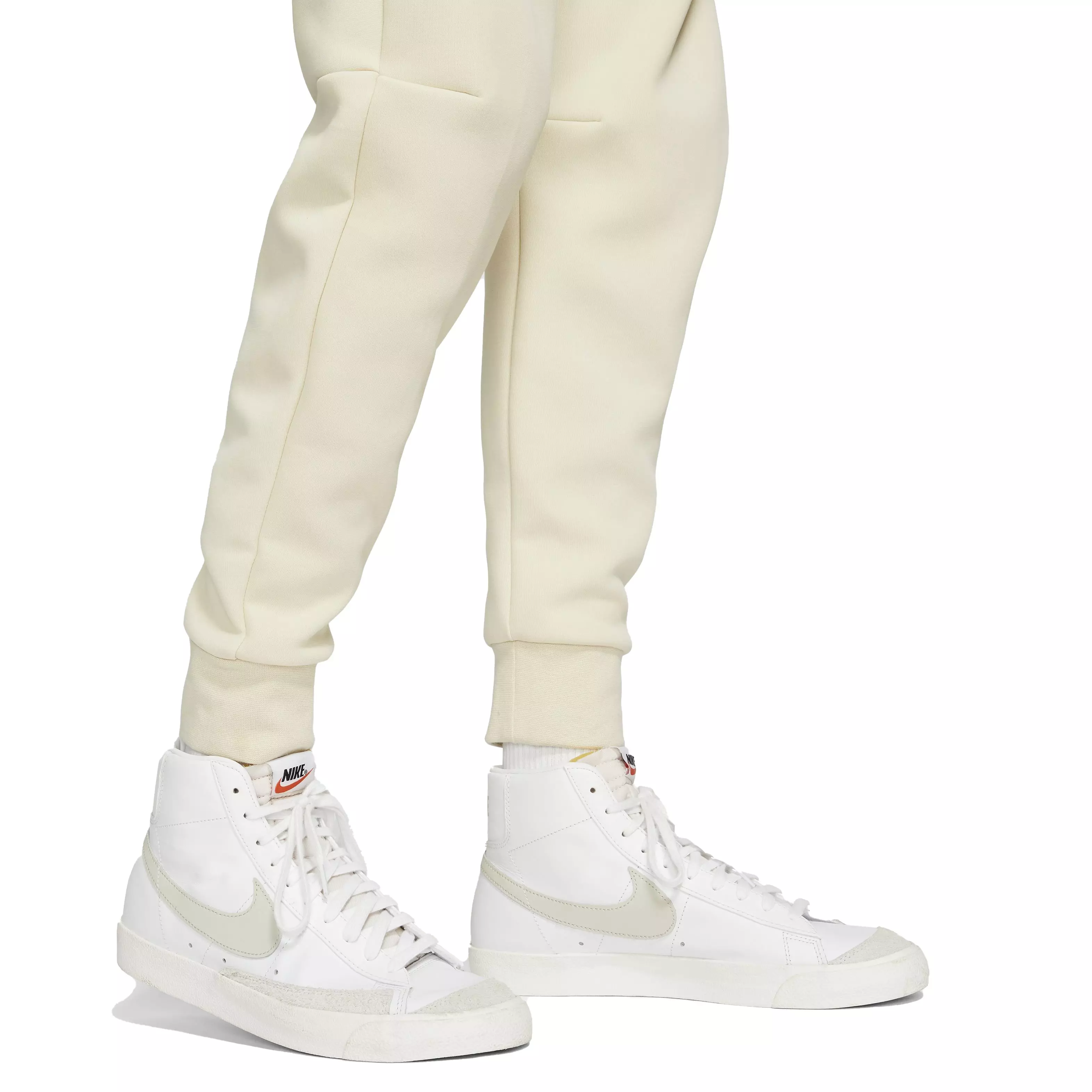 Nike Men's Sportswear Tech Fleece Joggers - BROWN